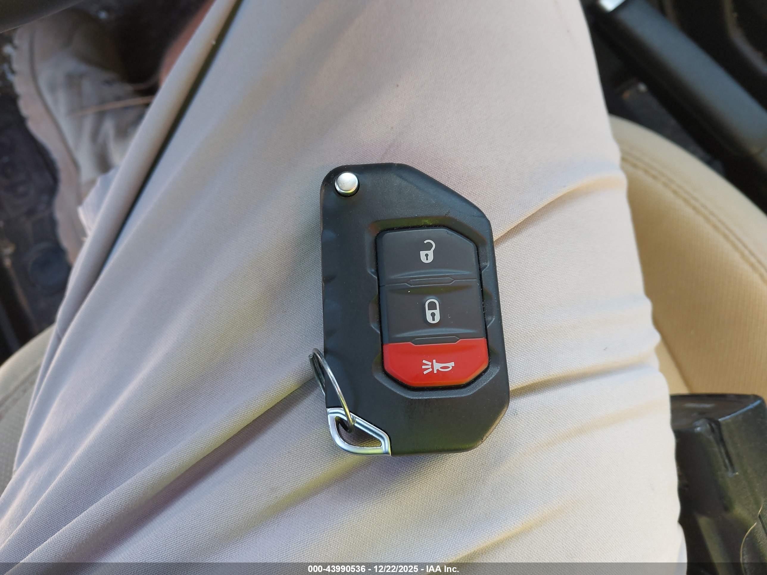 JEEP WRANGLER image 11