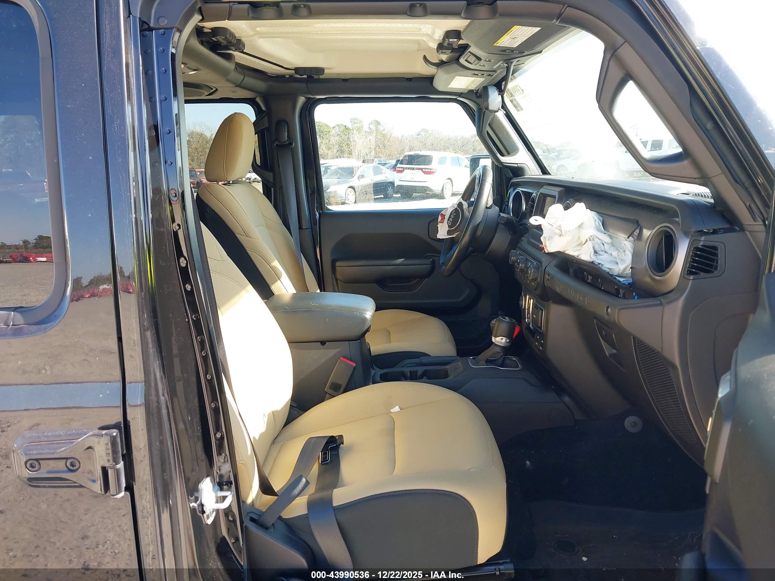 JEEP WRANGLER image 5