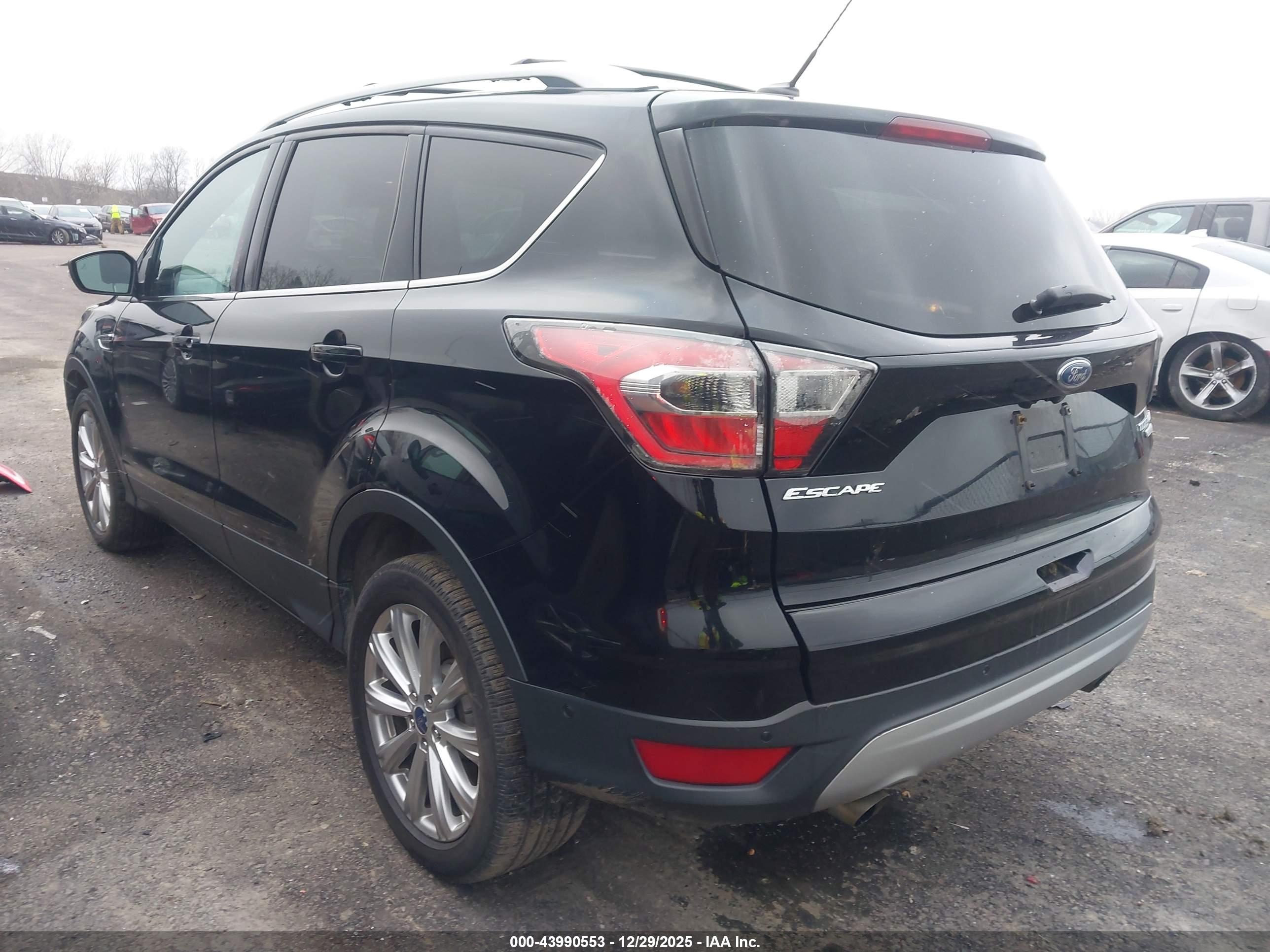 FORD ESCAPE image 3