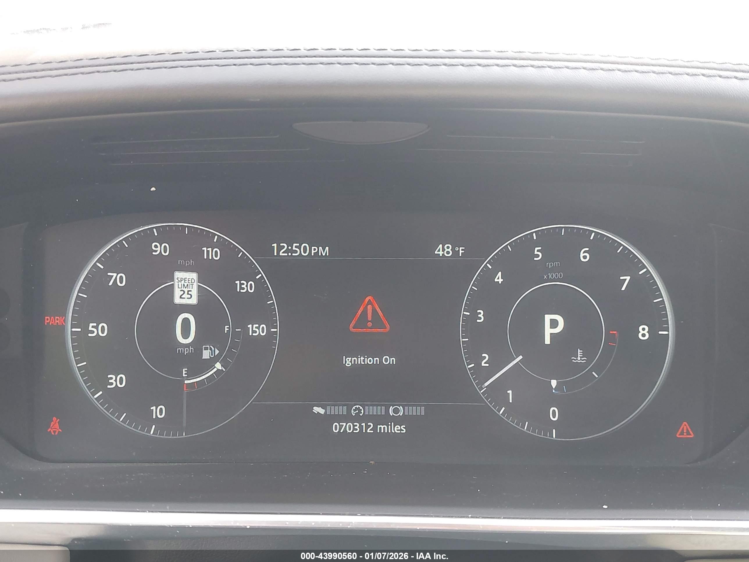 LAND ROVER image 7