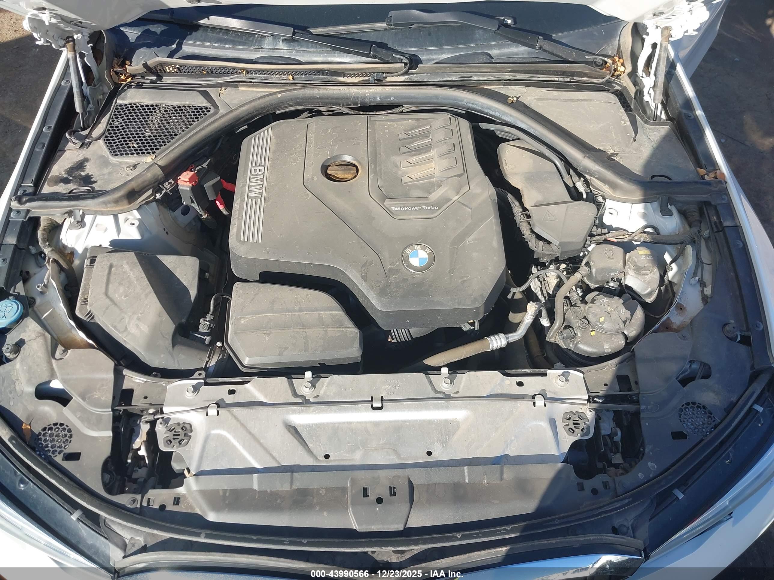 BMW 330I image 10