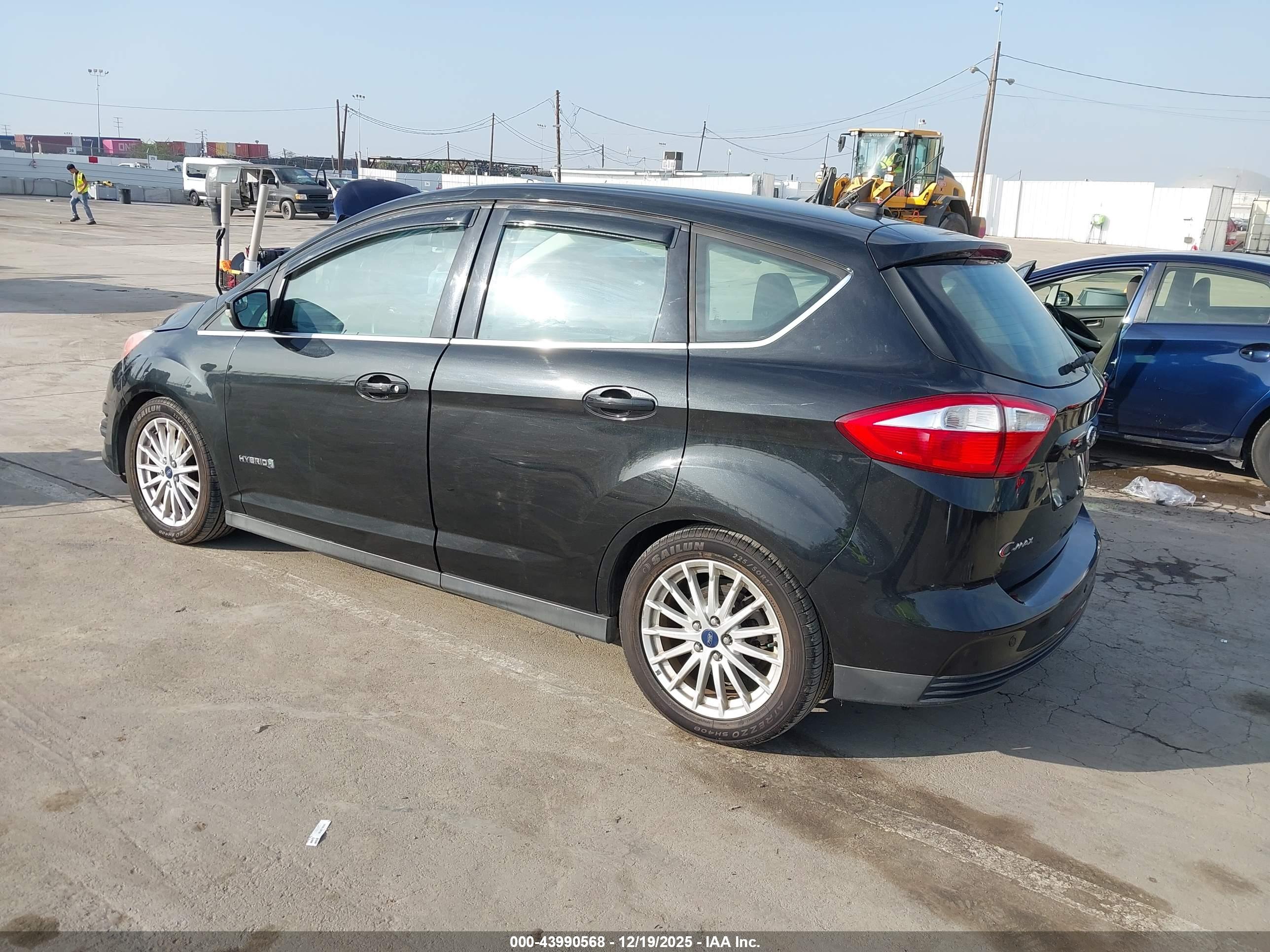 FORD C-MAX image 3