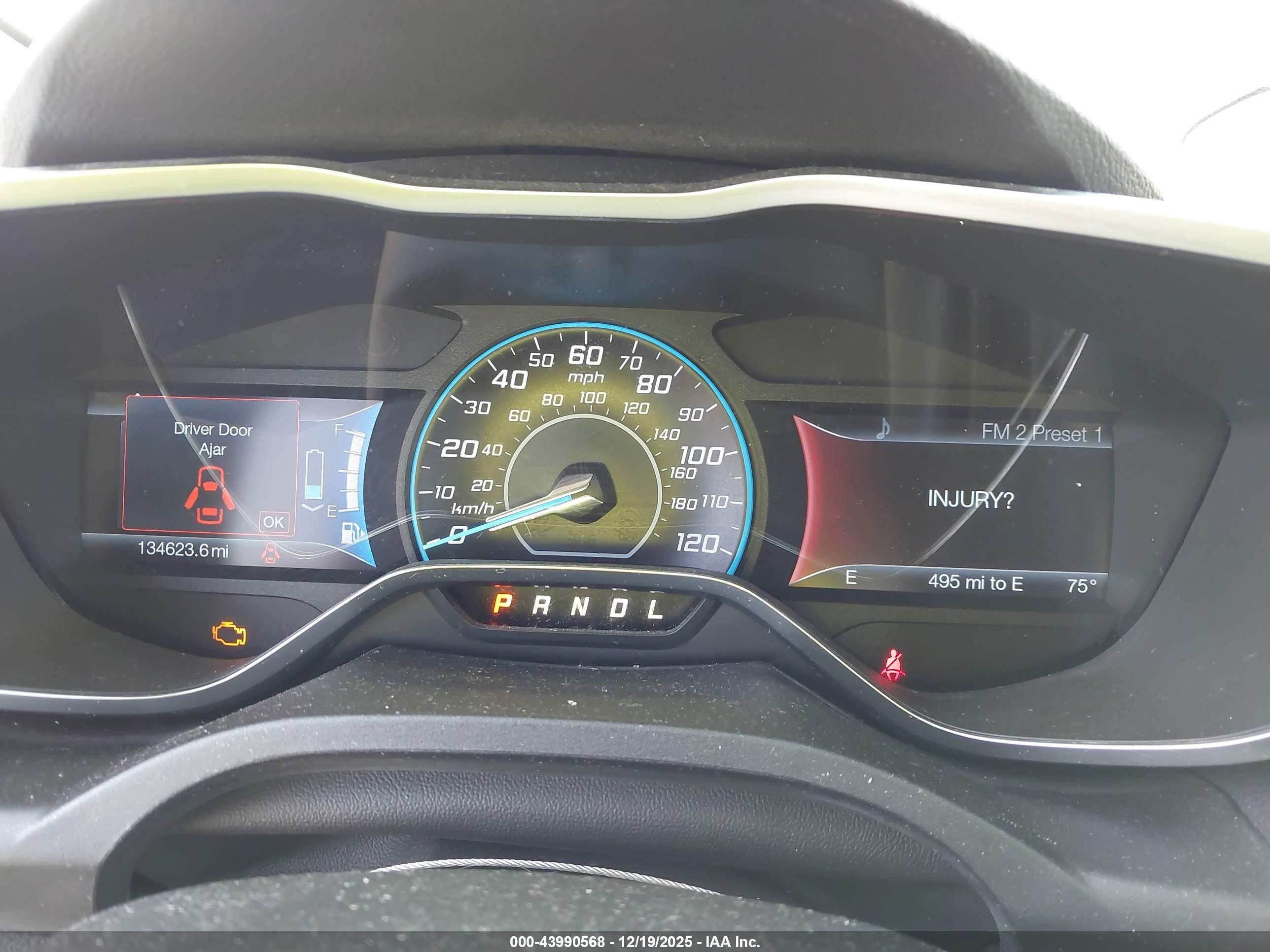 FORD C-MAX image 7