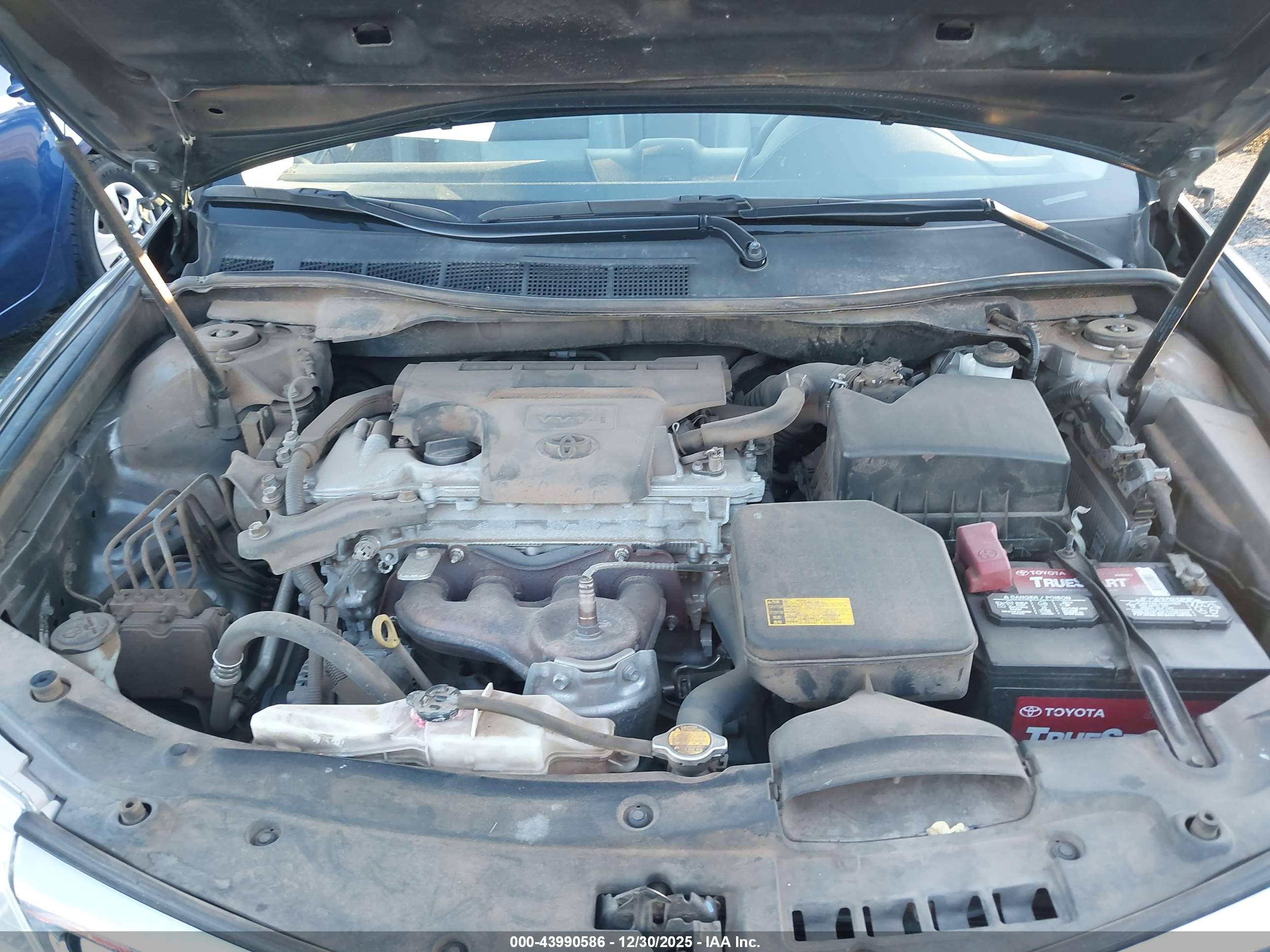 TOYOTA CAMRY image 10