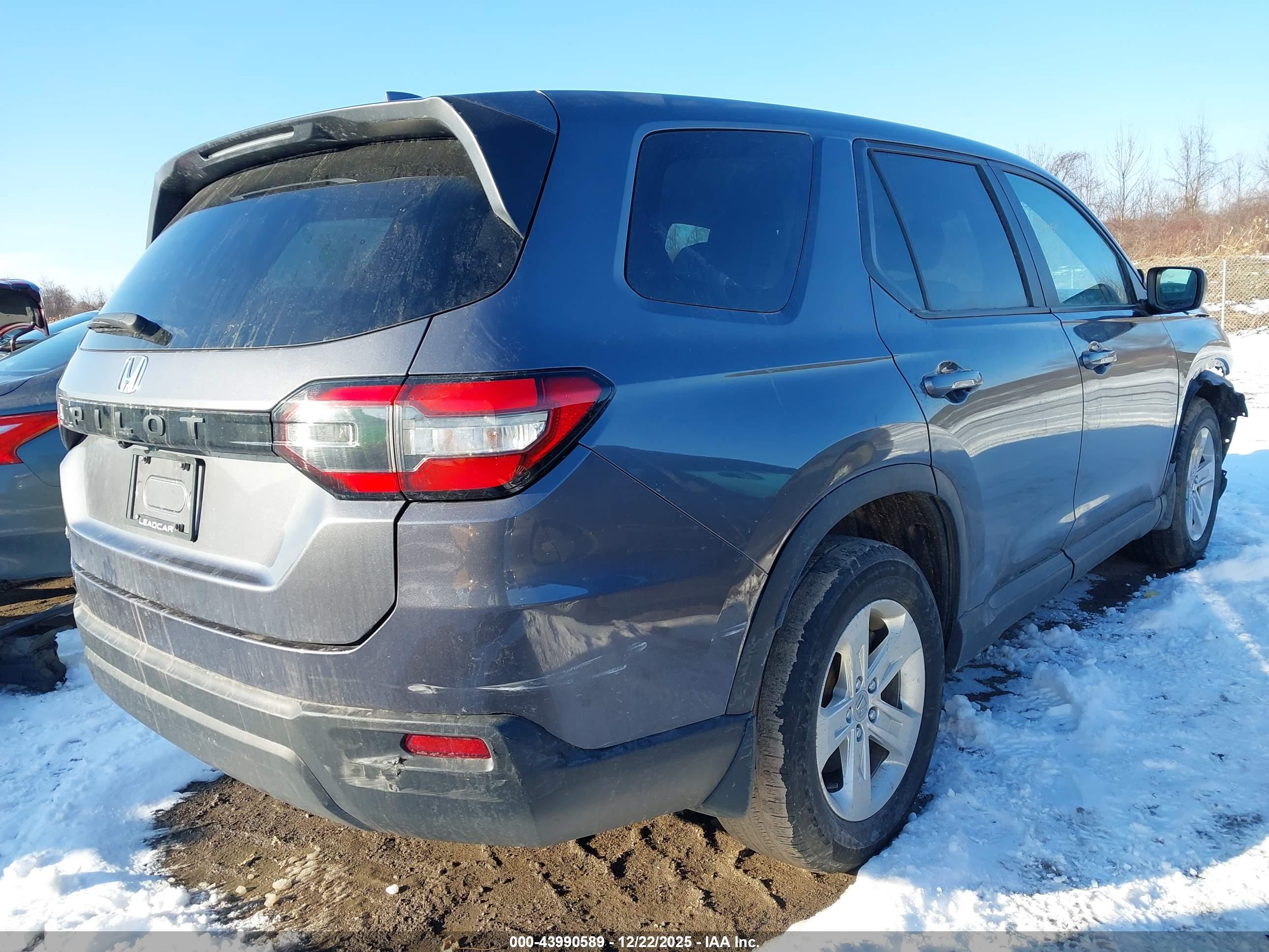 HONDA PILOT image 4