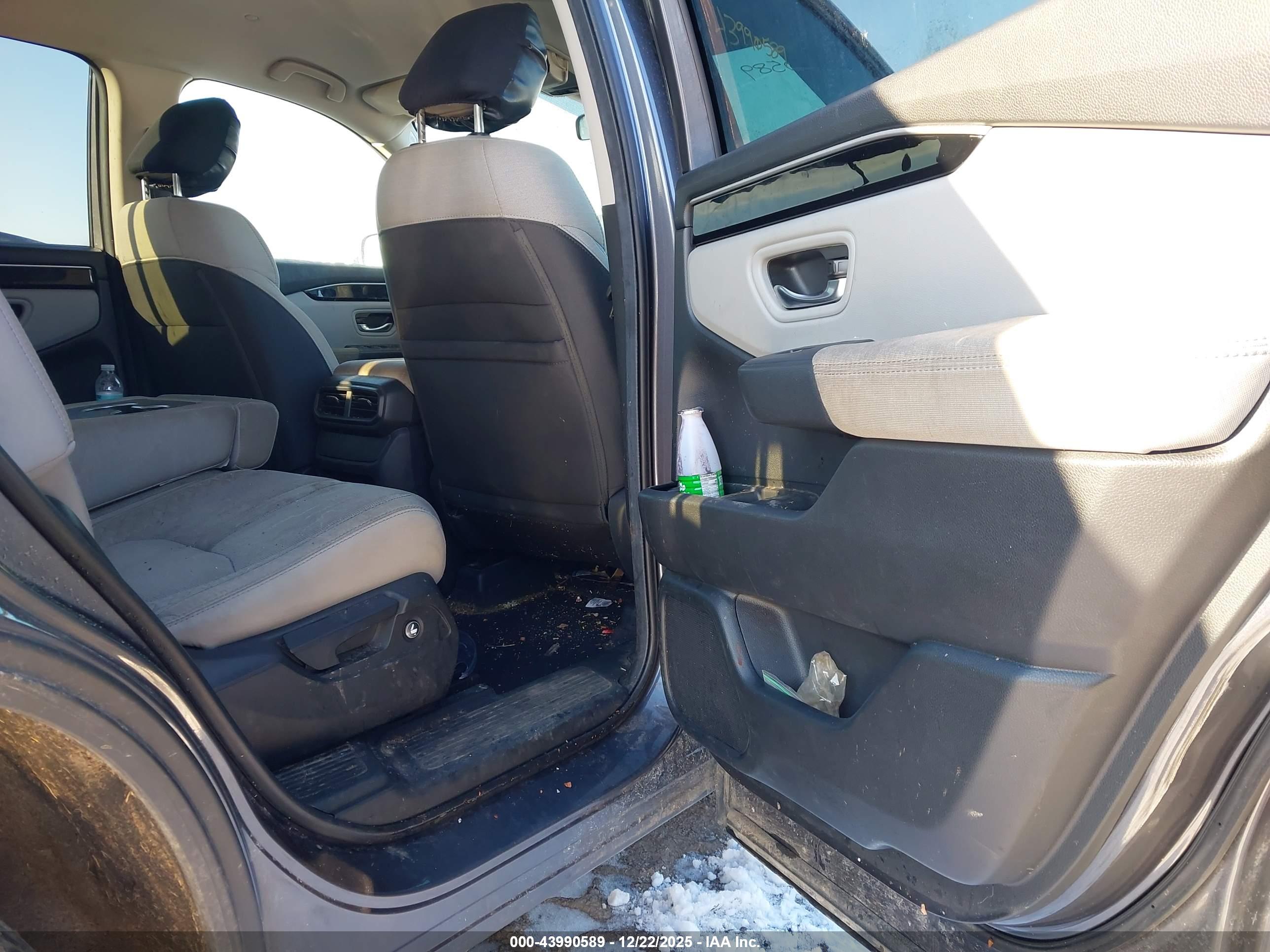 HONDA PILOT image 8