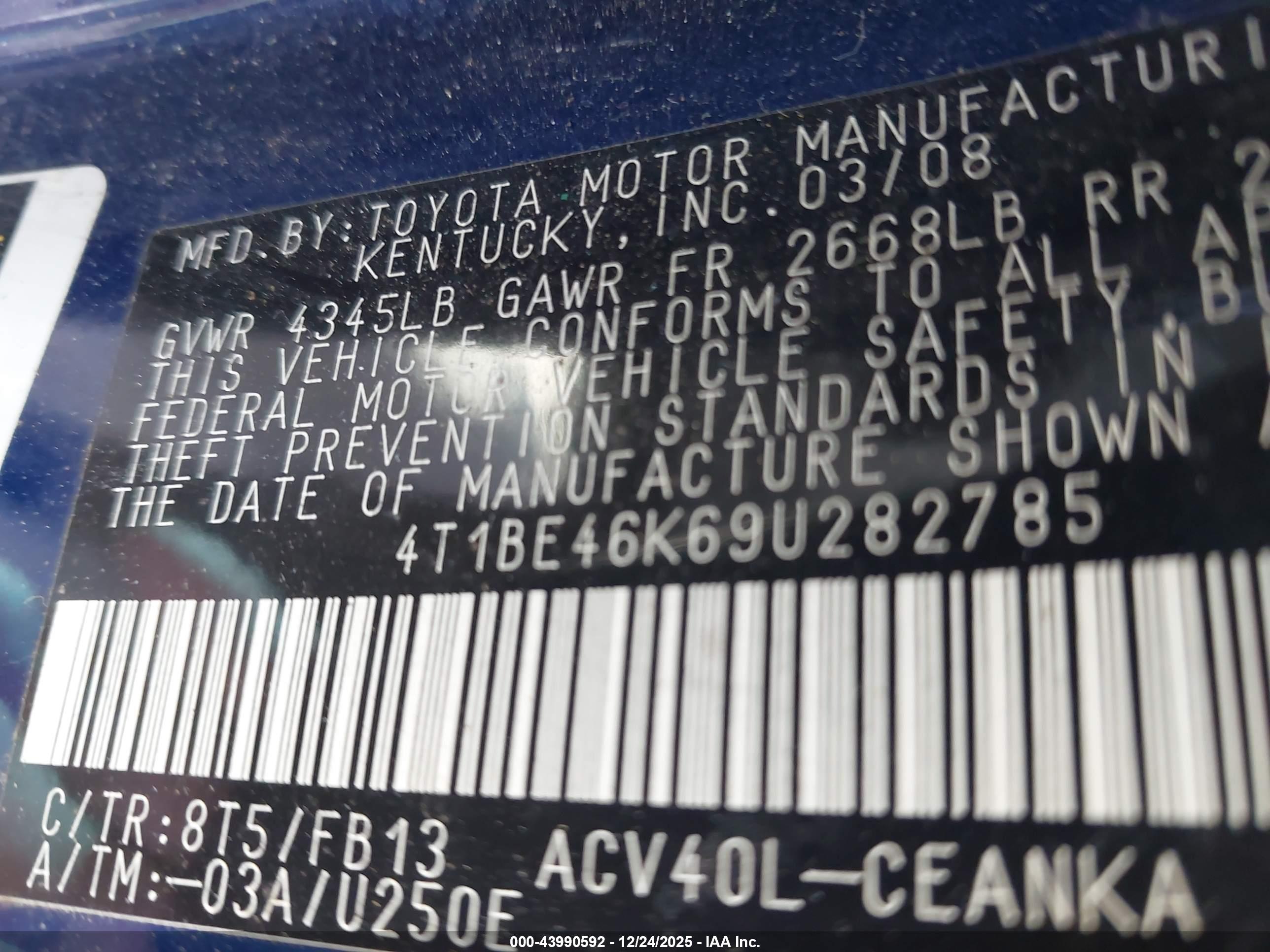 TOYOTA CAMRY image 9
