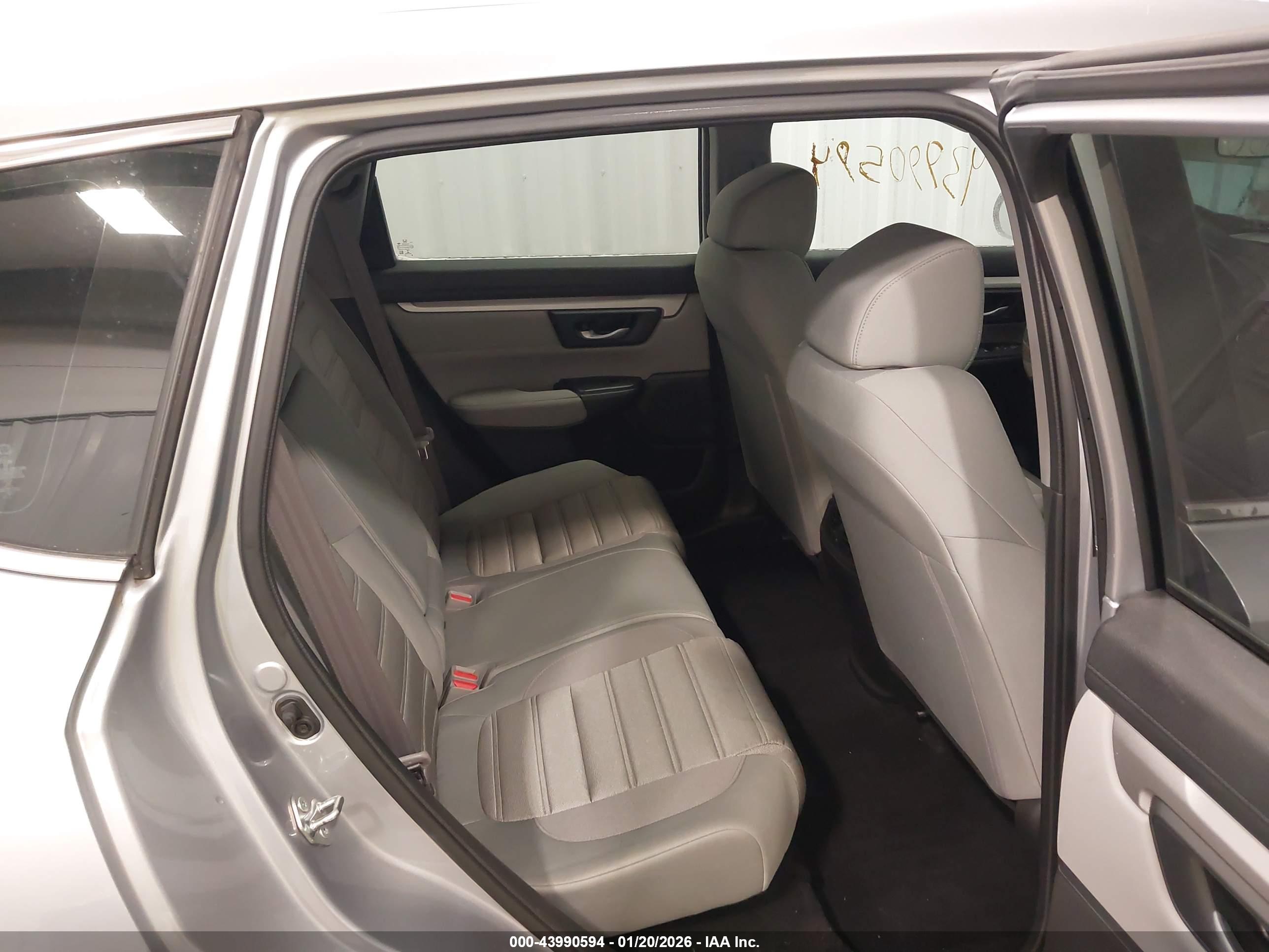 HONDA CR-V image 8