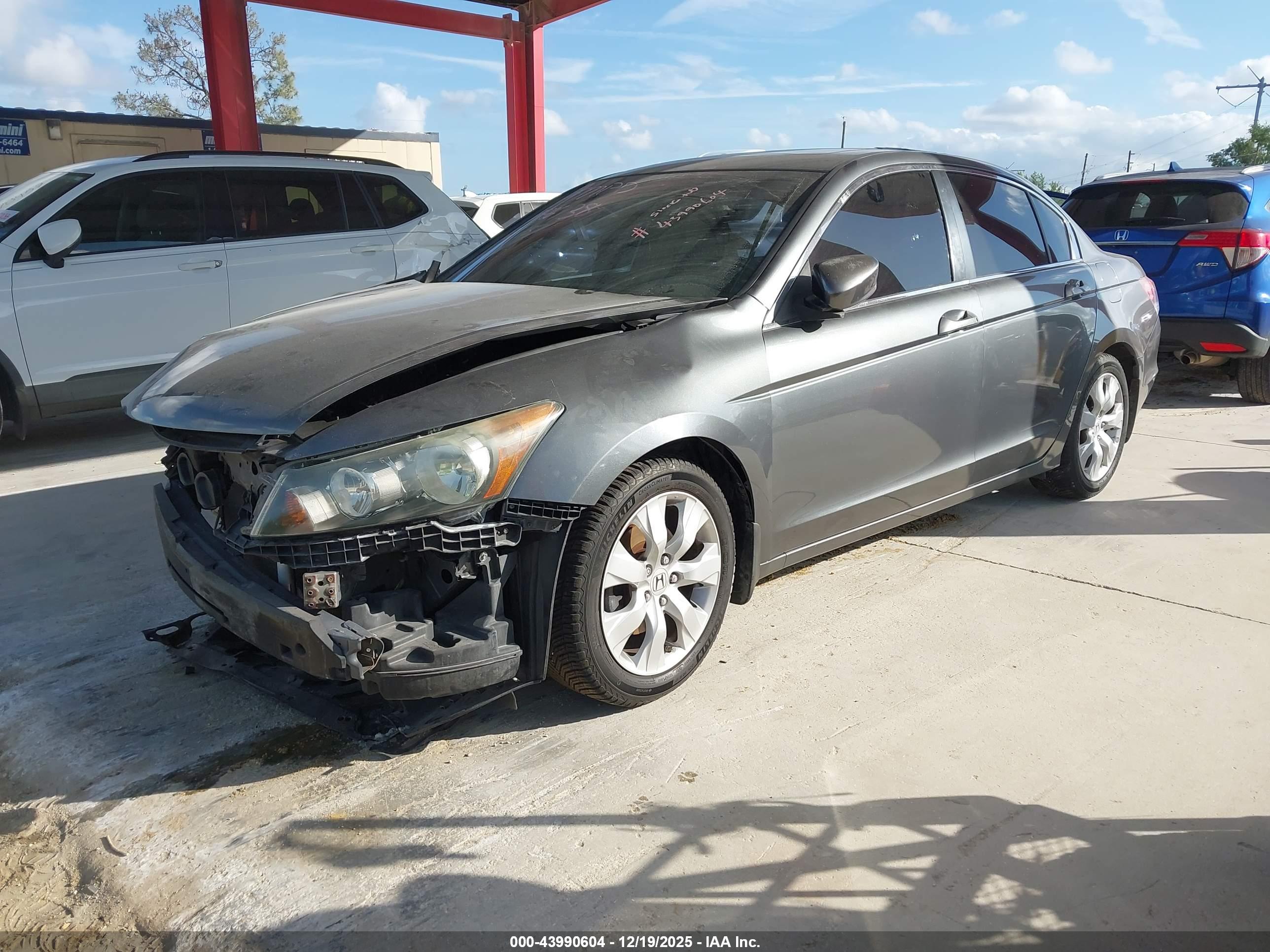 HONDA ACCORD image 2