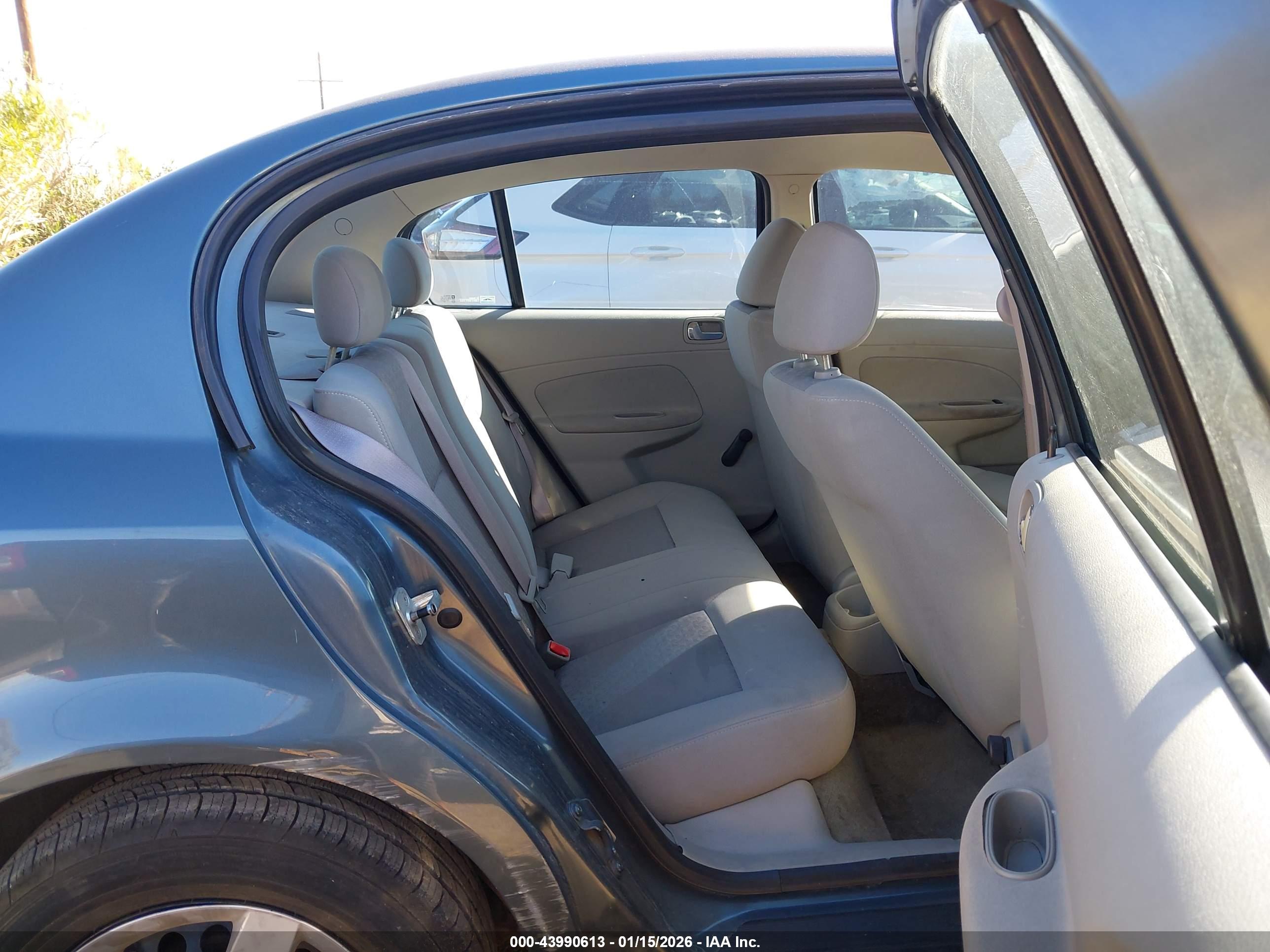 CHEVROLET COBALT image 8