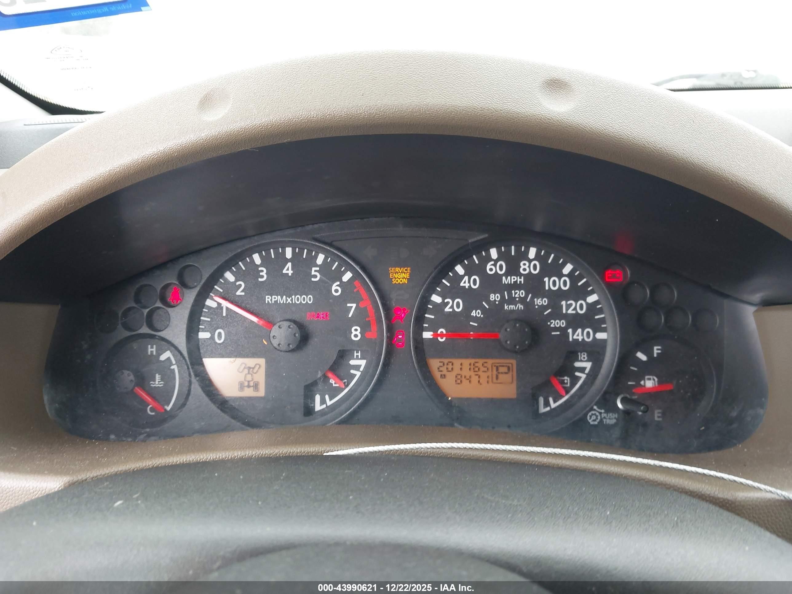 NISSAN XTERRA image 7