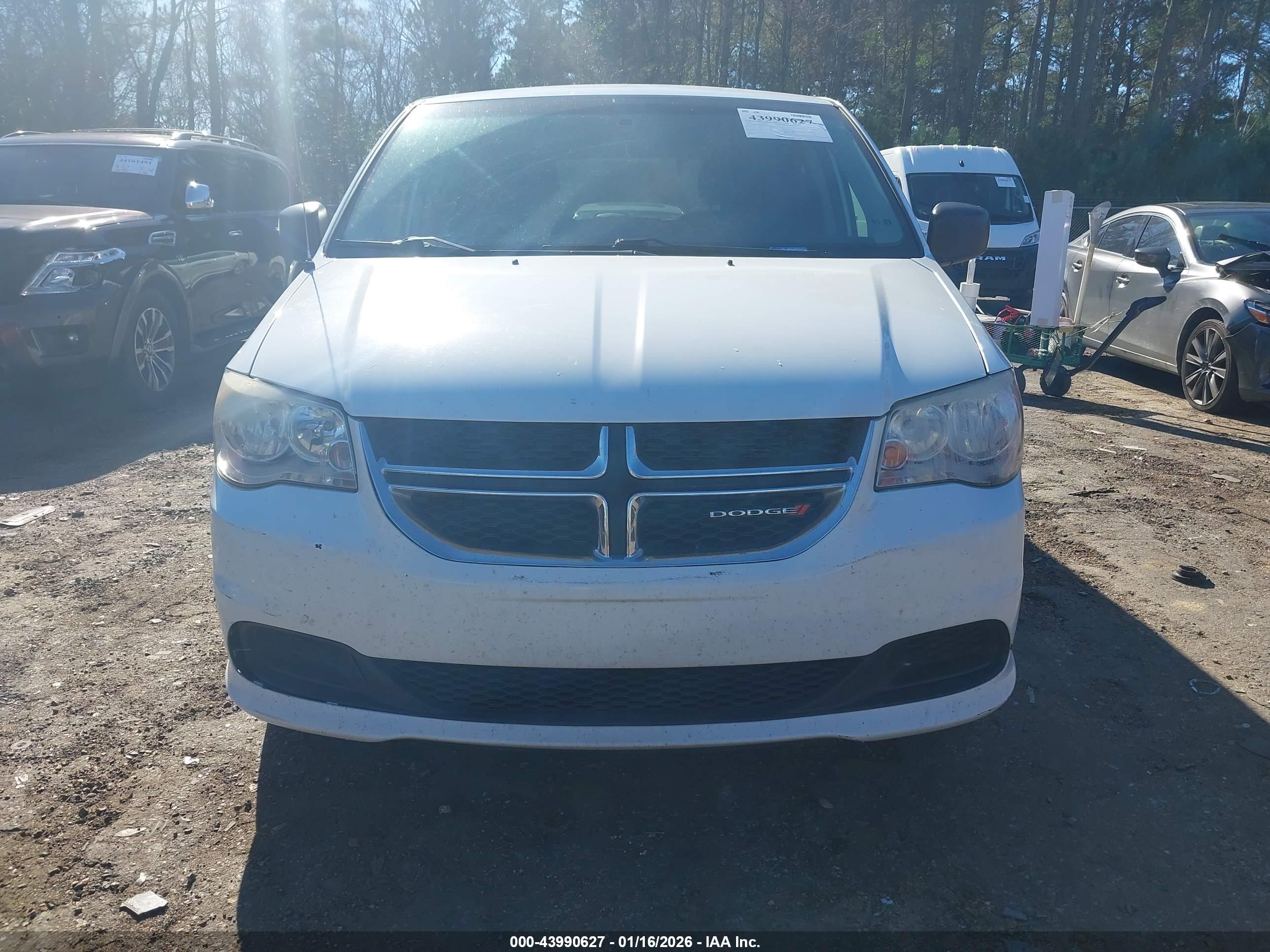 DODGE GRAND image 6