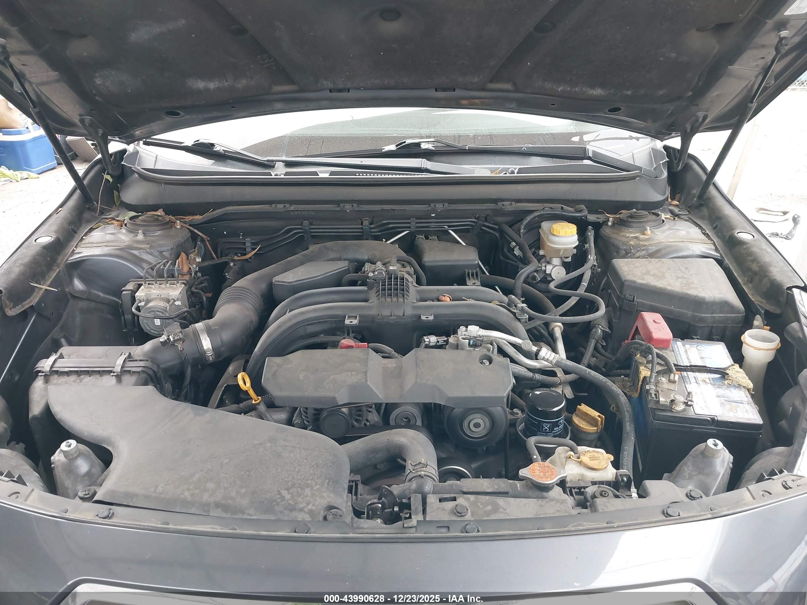 SUBARU LEGACY image 10