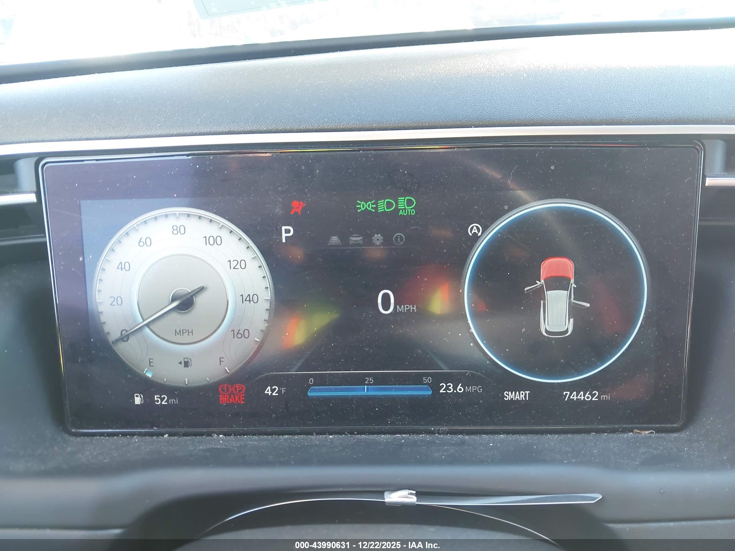HYUNDAI TUCSON image 7
