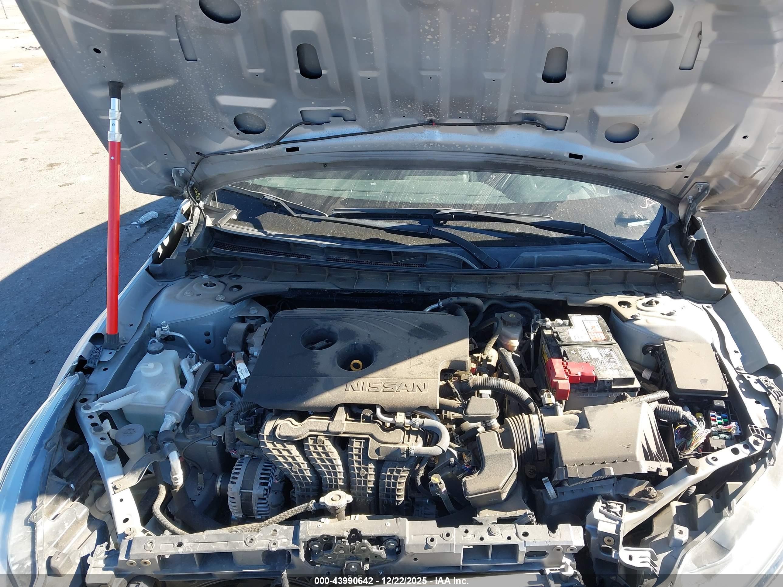 NISSAN ALTIMA image 10