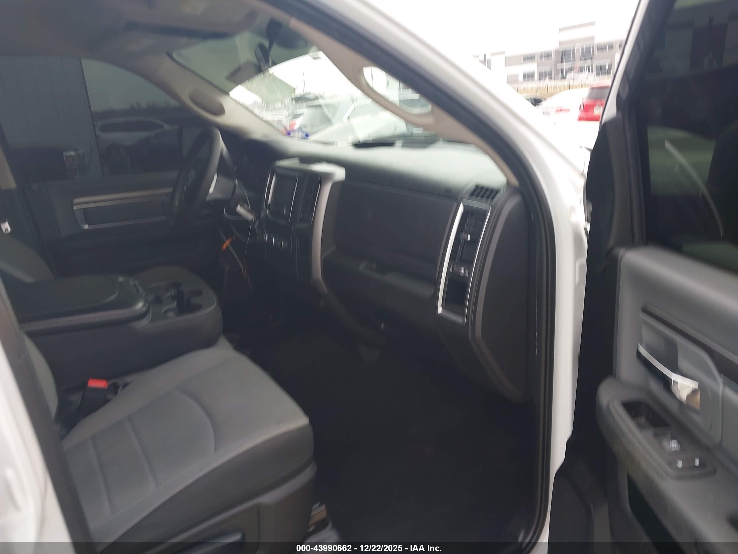 RAM 1500 image 5