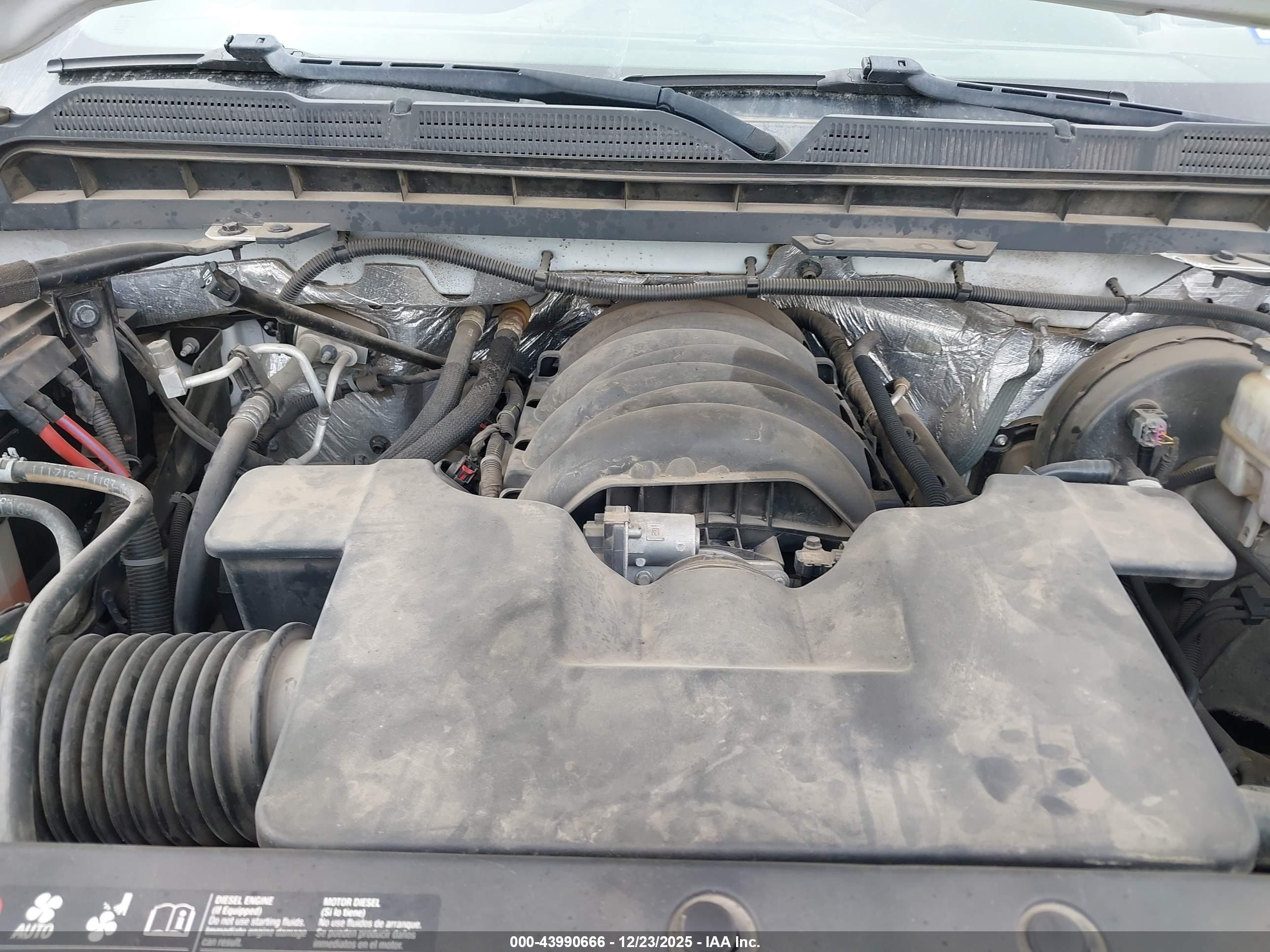 CHEVROLET SILVERADO image 10