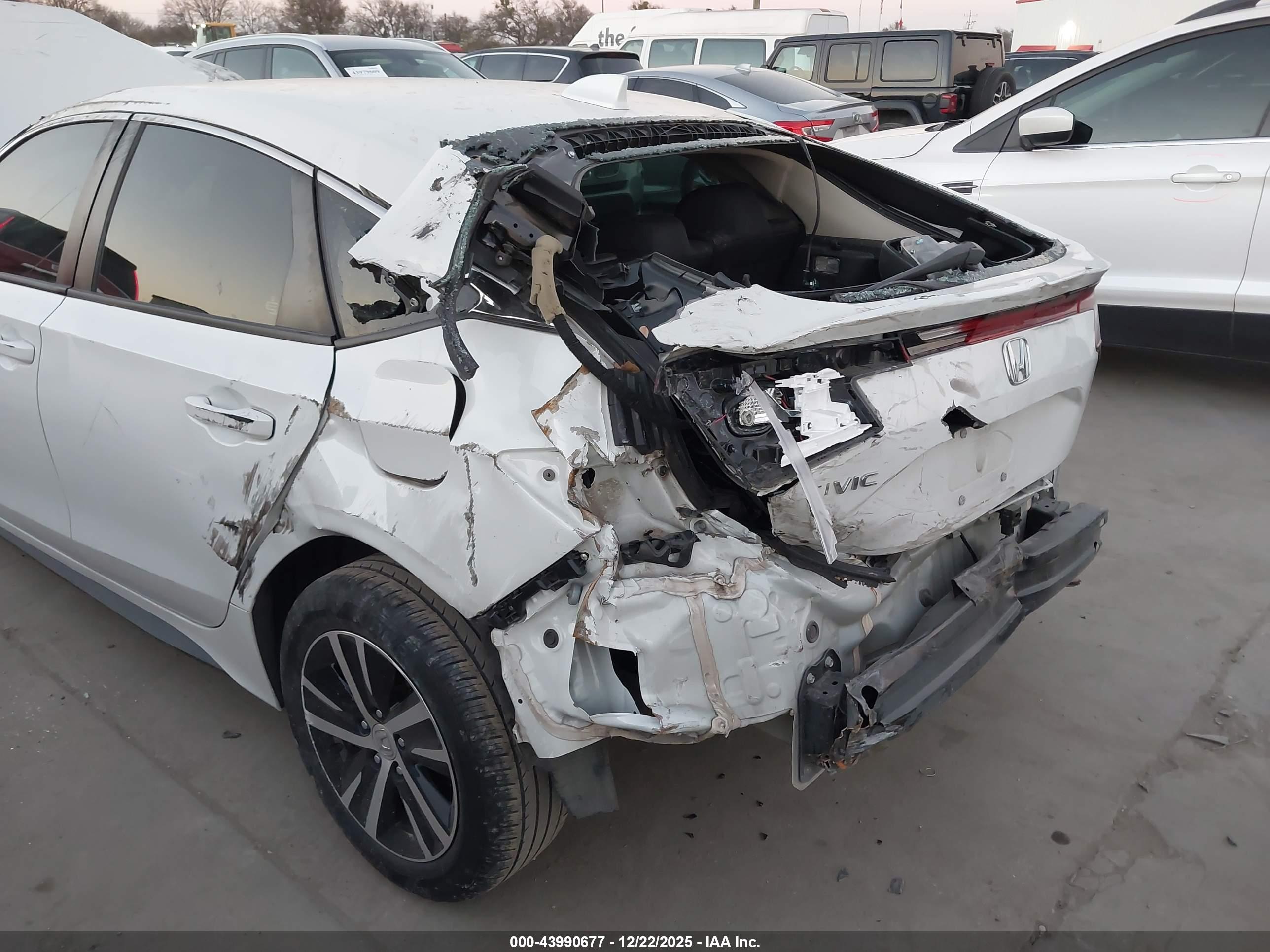 HONDA CIVIC image 6