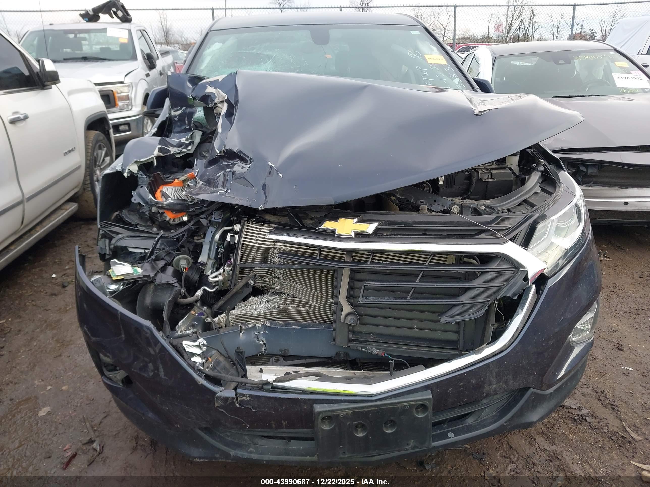 CHEVROLET EQUINOX image 6