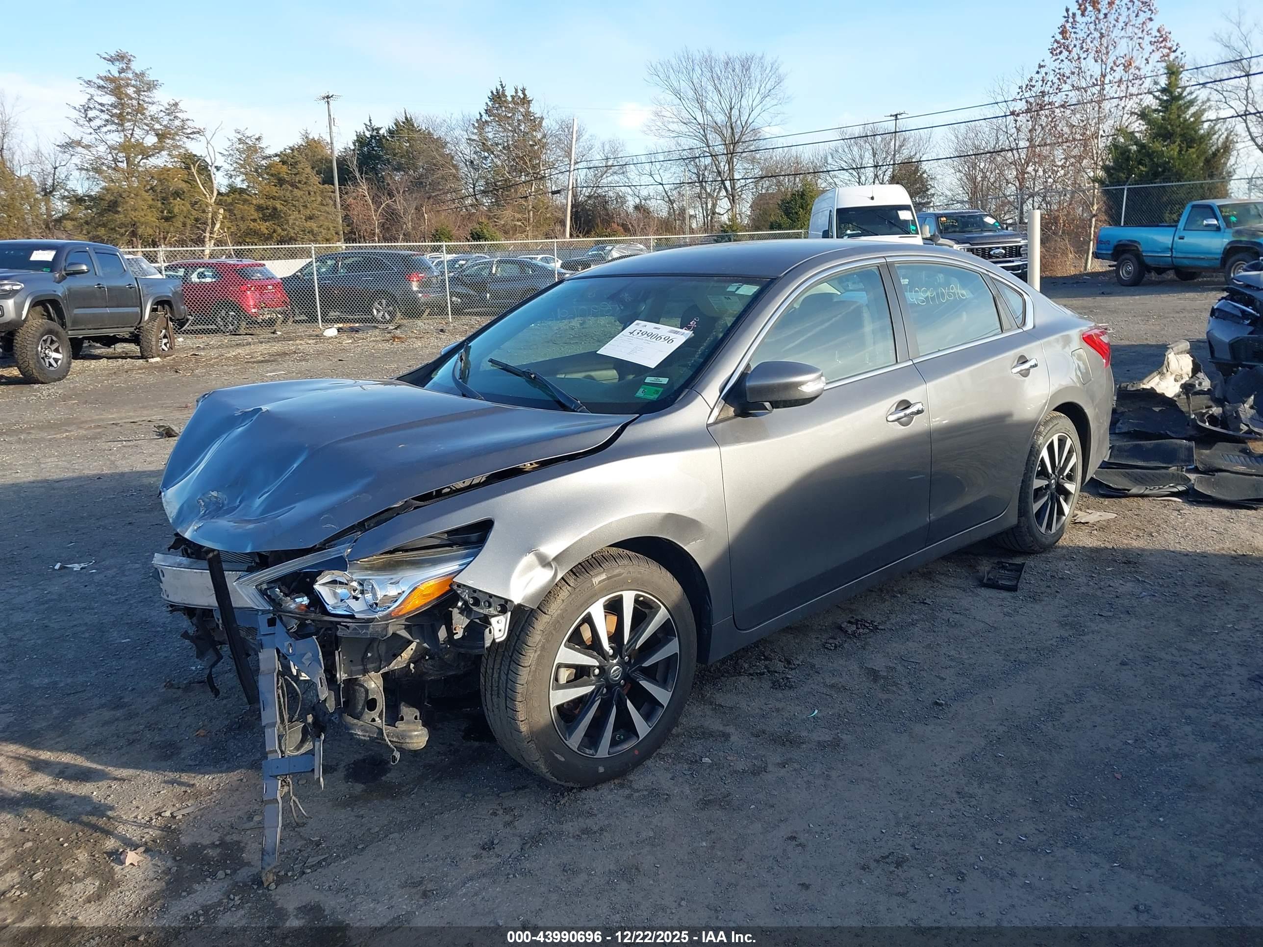NISSAN ALTIMA image 2