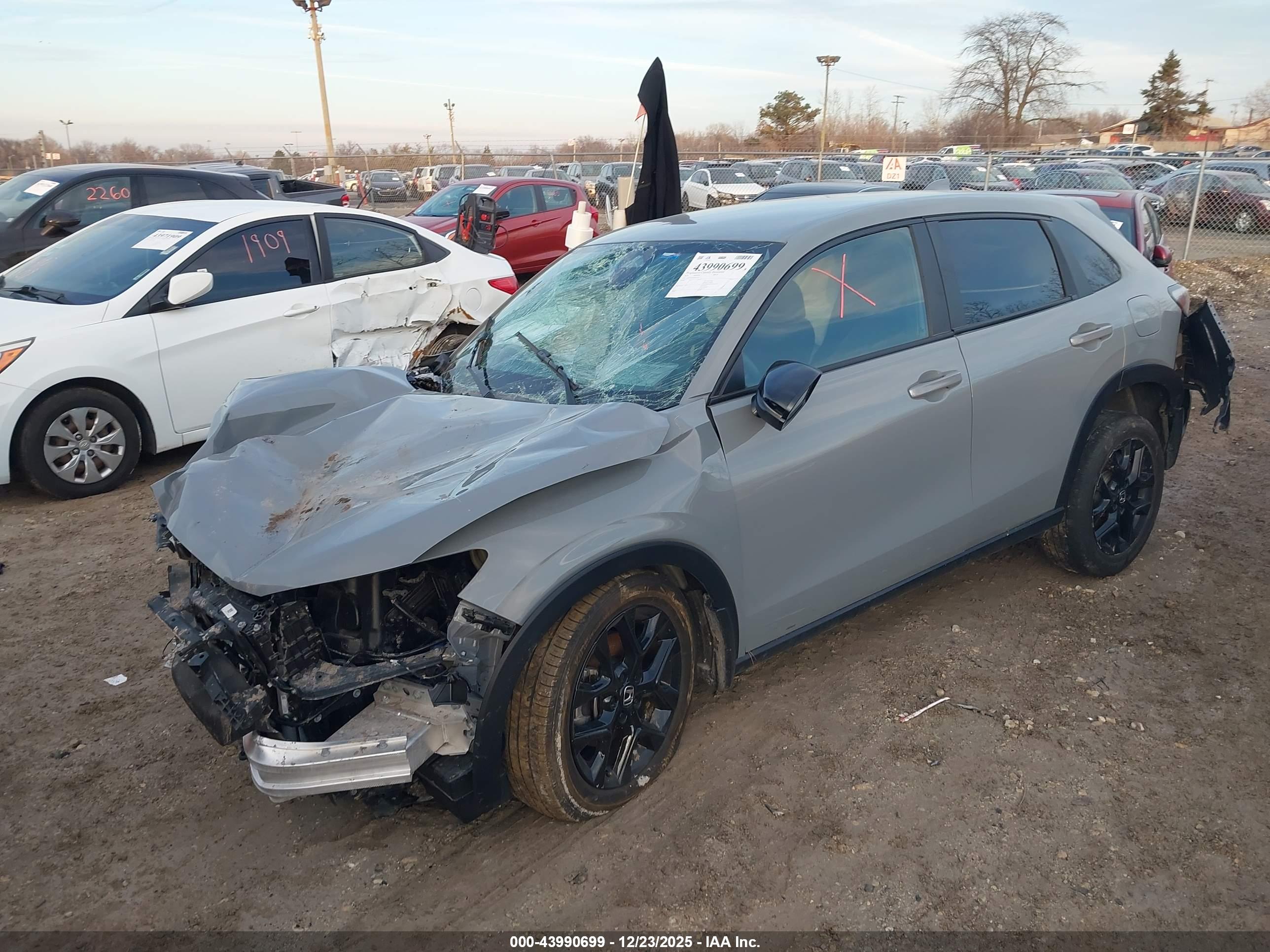 HONDA HR-V image 2