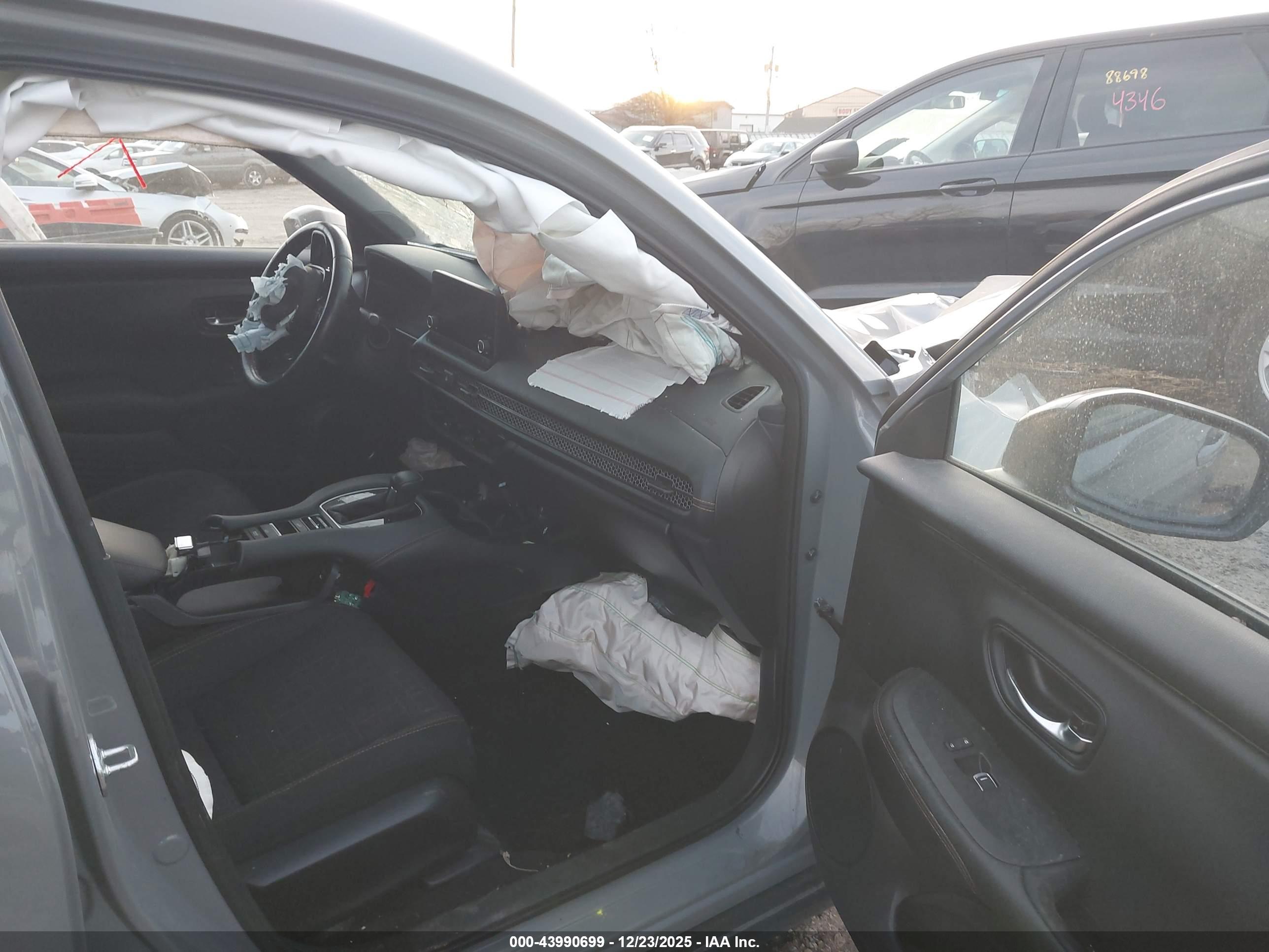 HONDA HR-V image 5