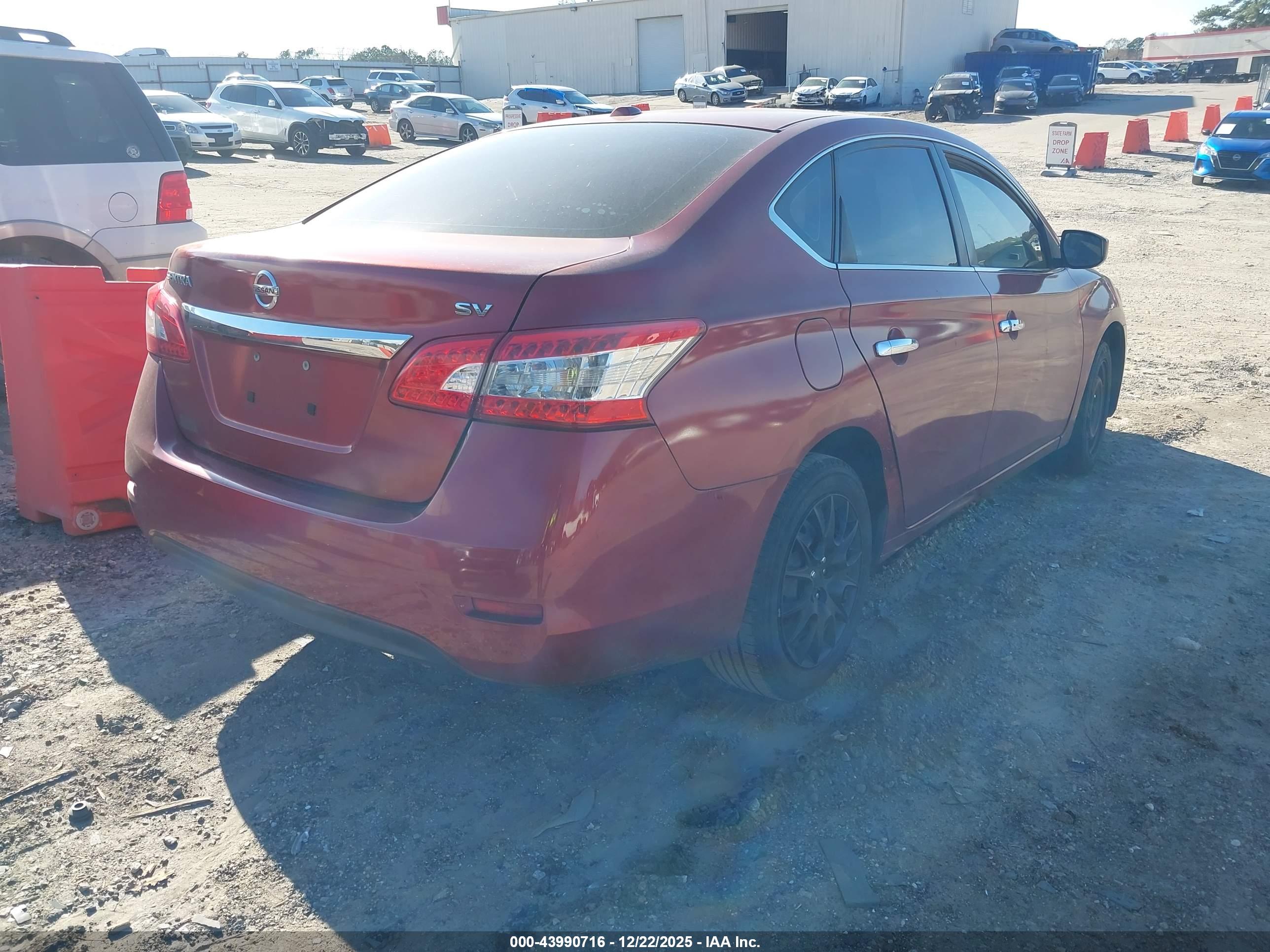 NISSAN SENTRA image 4