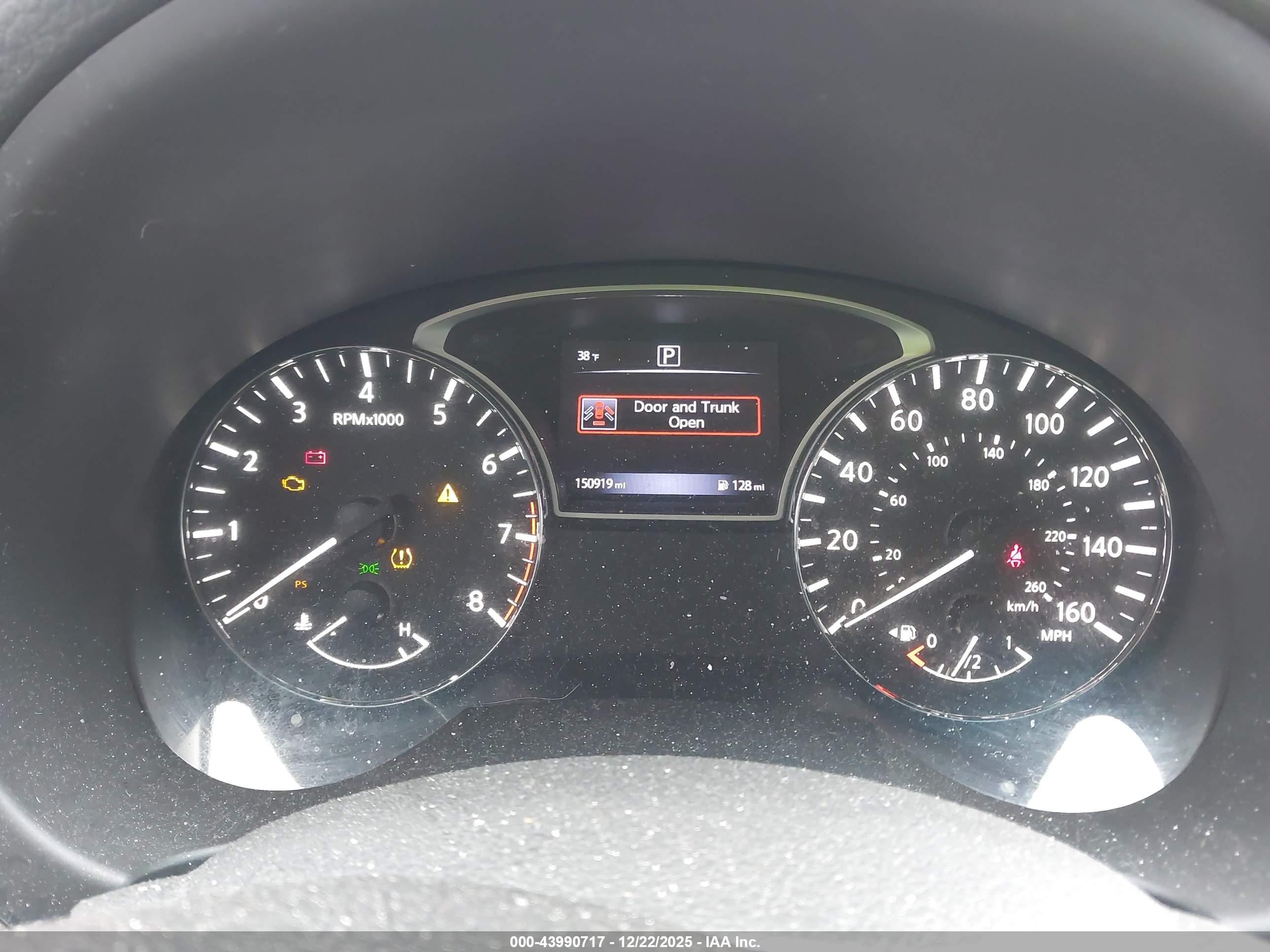 NISSAN ALTIMA image 7