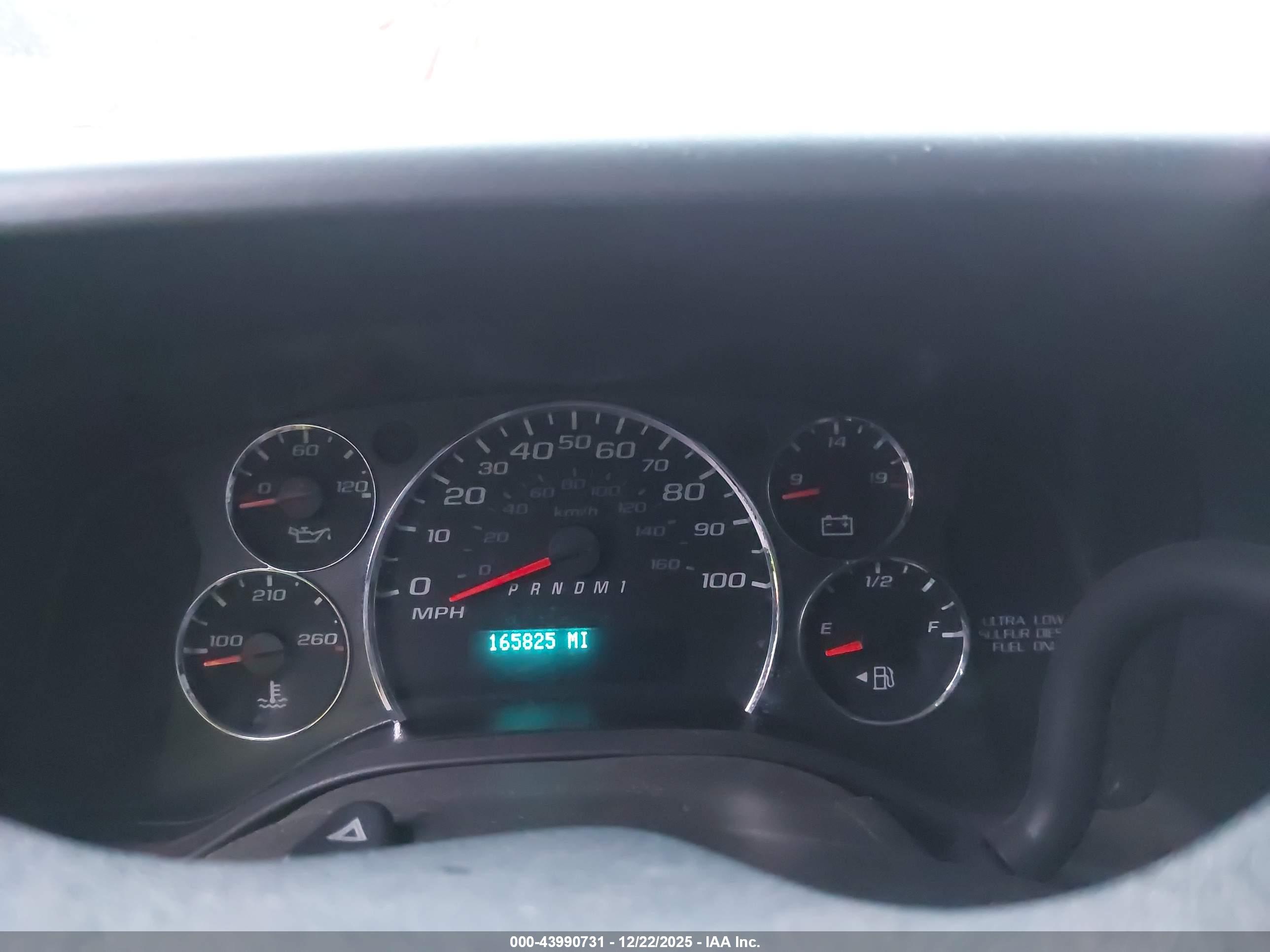 CHEVROLET EXPRESS image 6