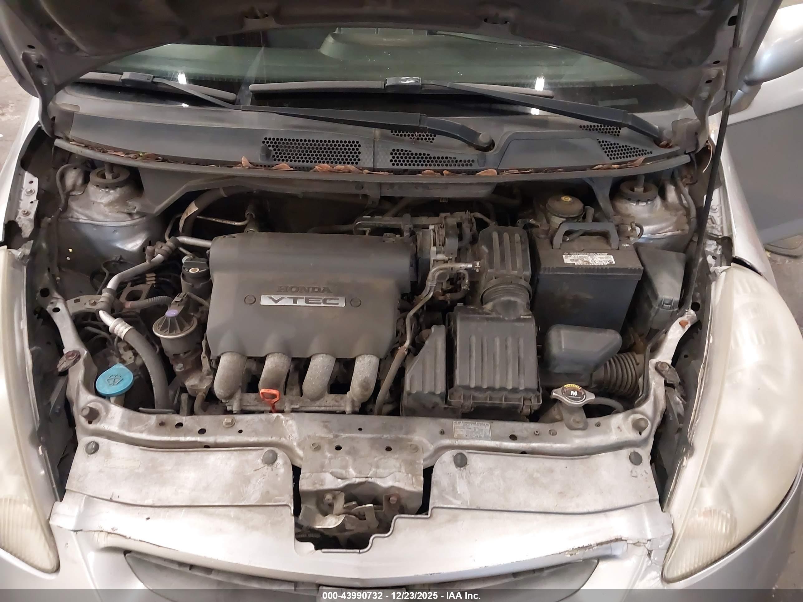 HONDA FIT image 10