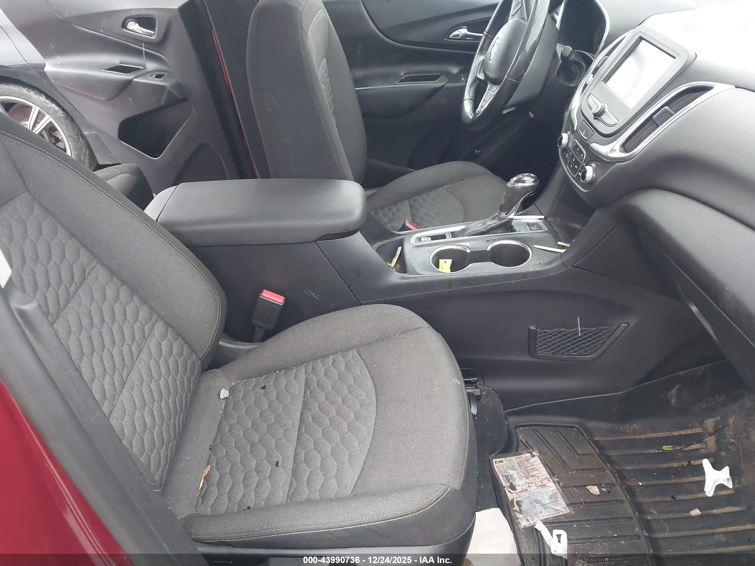CHEVROLET EQUINOX image 5