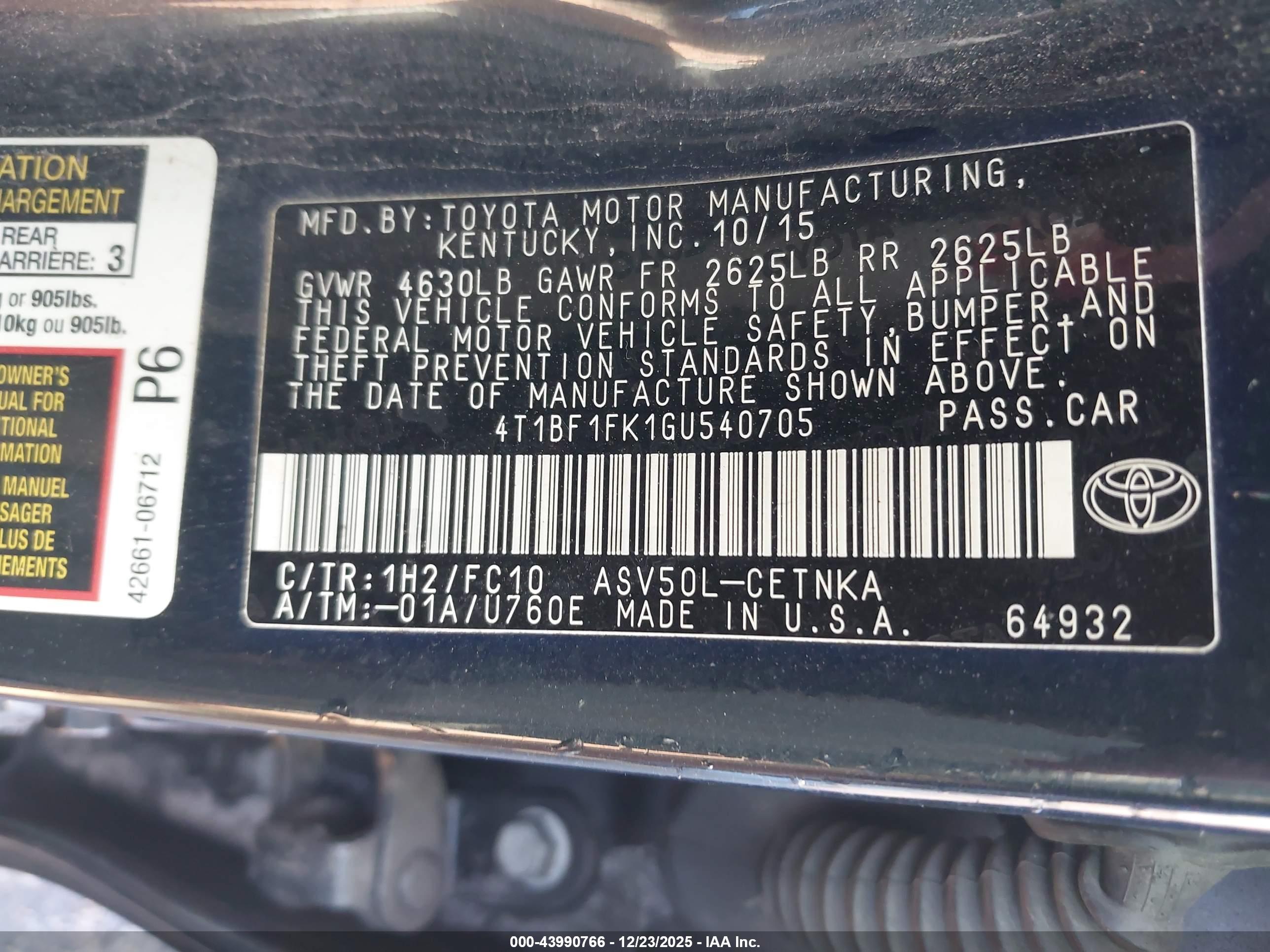 TOYOTA CAMRY image 9