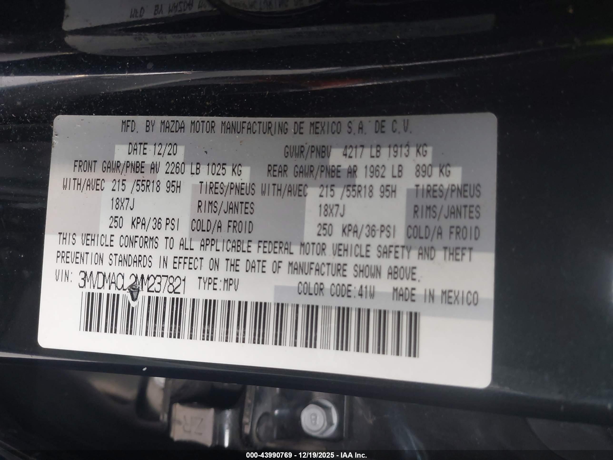 MAZDA CX-30 image 9