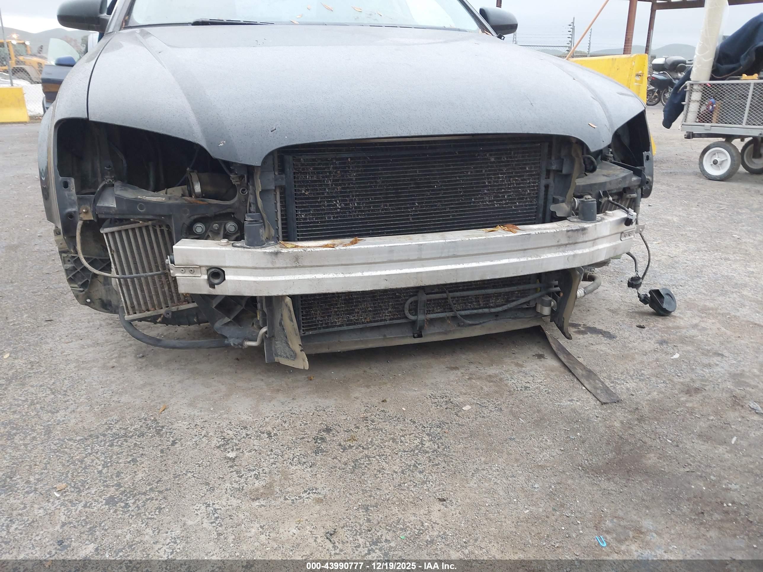 AUDI A4 image 6