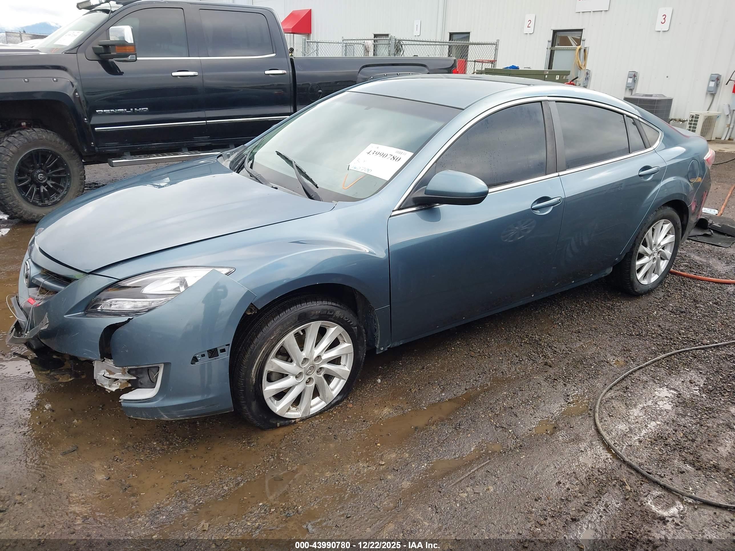 MAZDA MAZDA6 image 2
