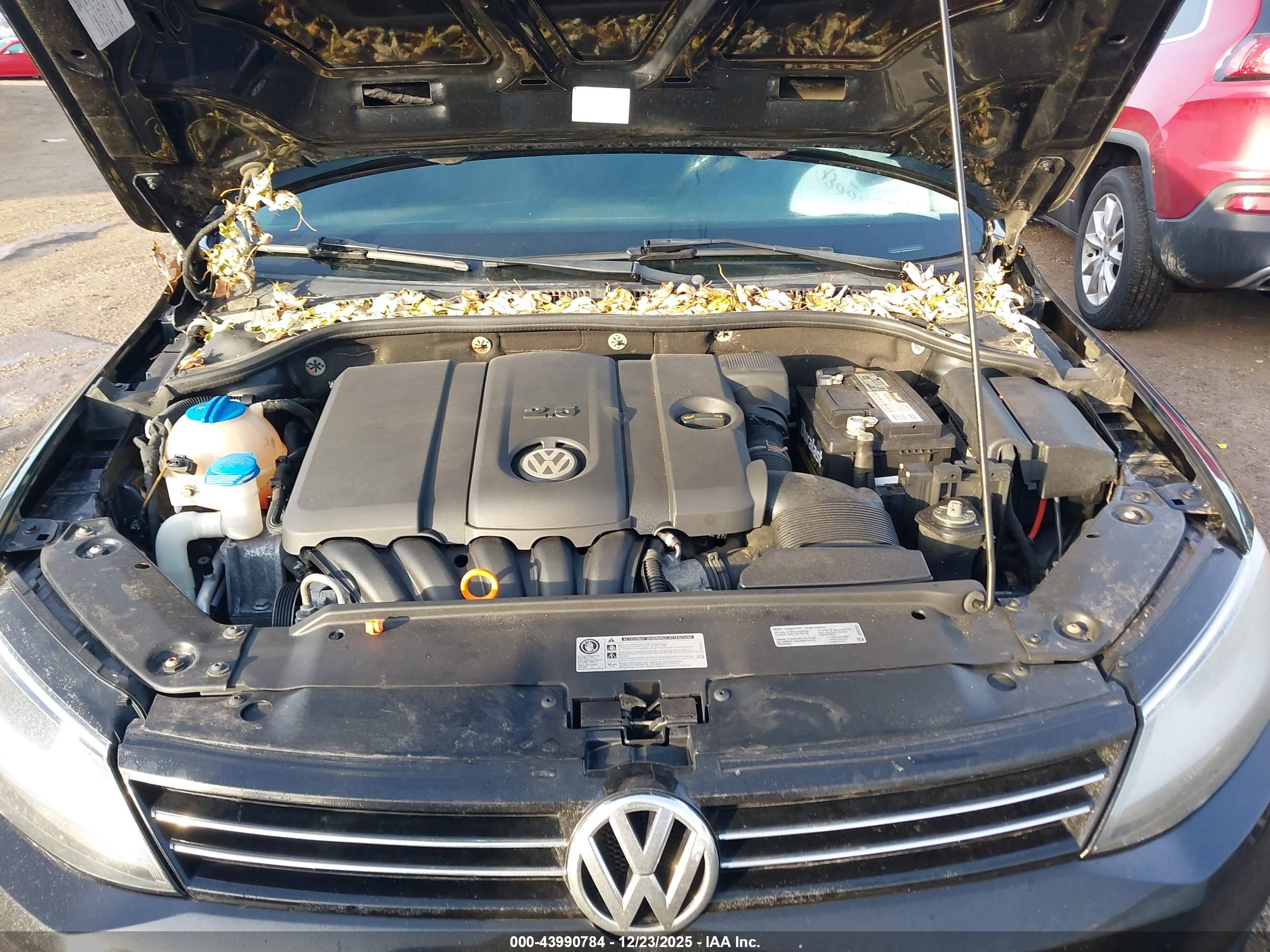 VOLKSWAGEN JETTA image 10