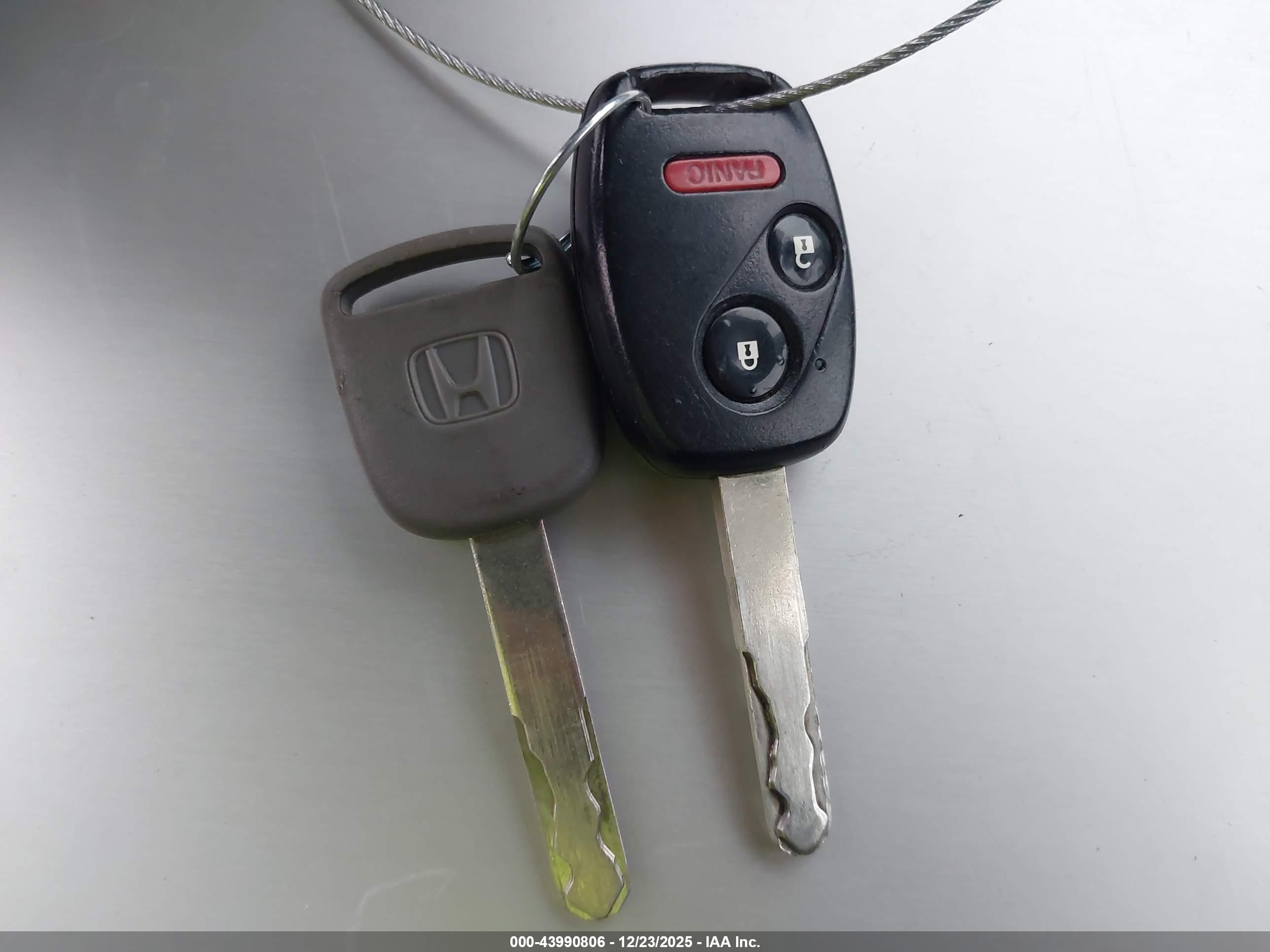 HONDA CR-V image 11