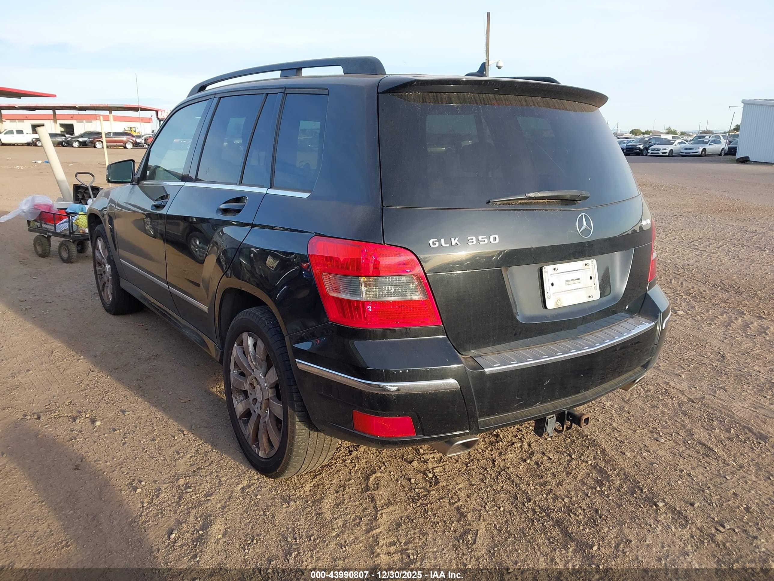 MERCEDES-BENZ GLK image 3