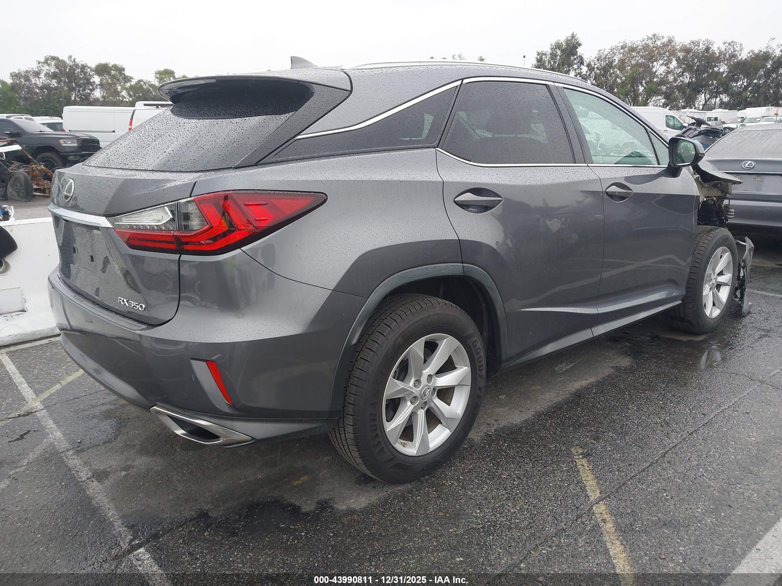 LEXUS RX image 4
