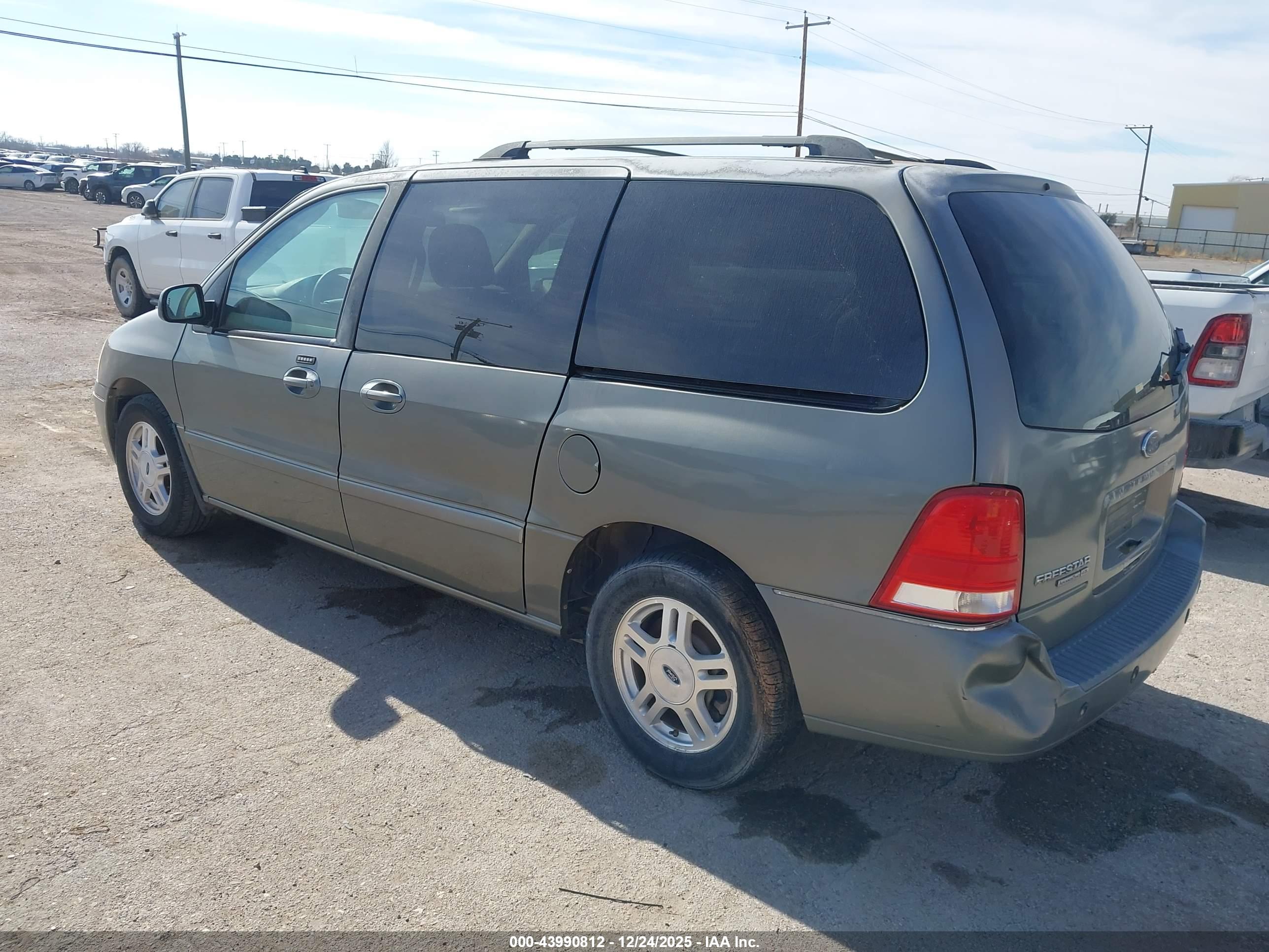 FORD FREESTAR image 3