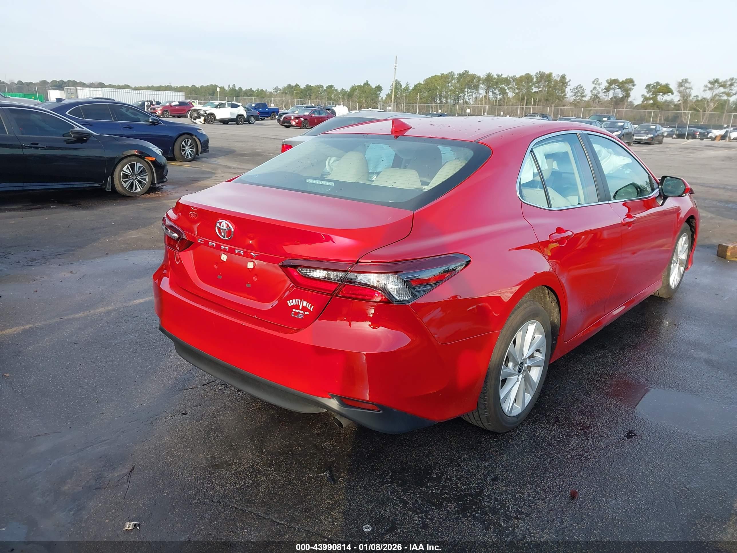 TOYOTA CAMRY image 4