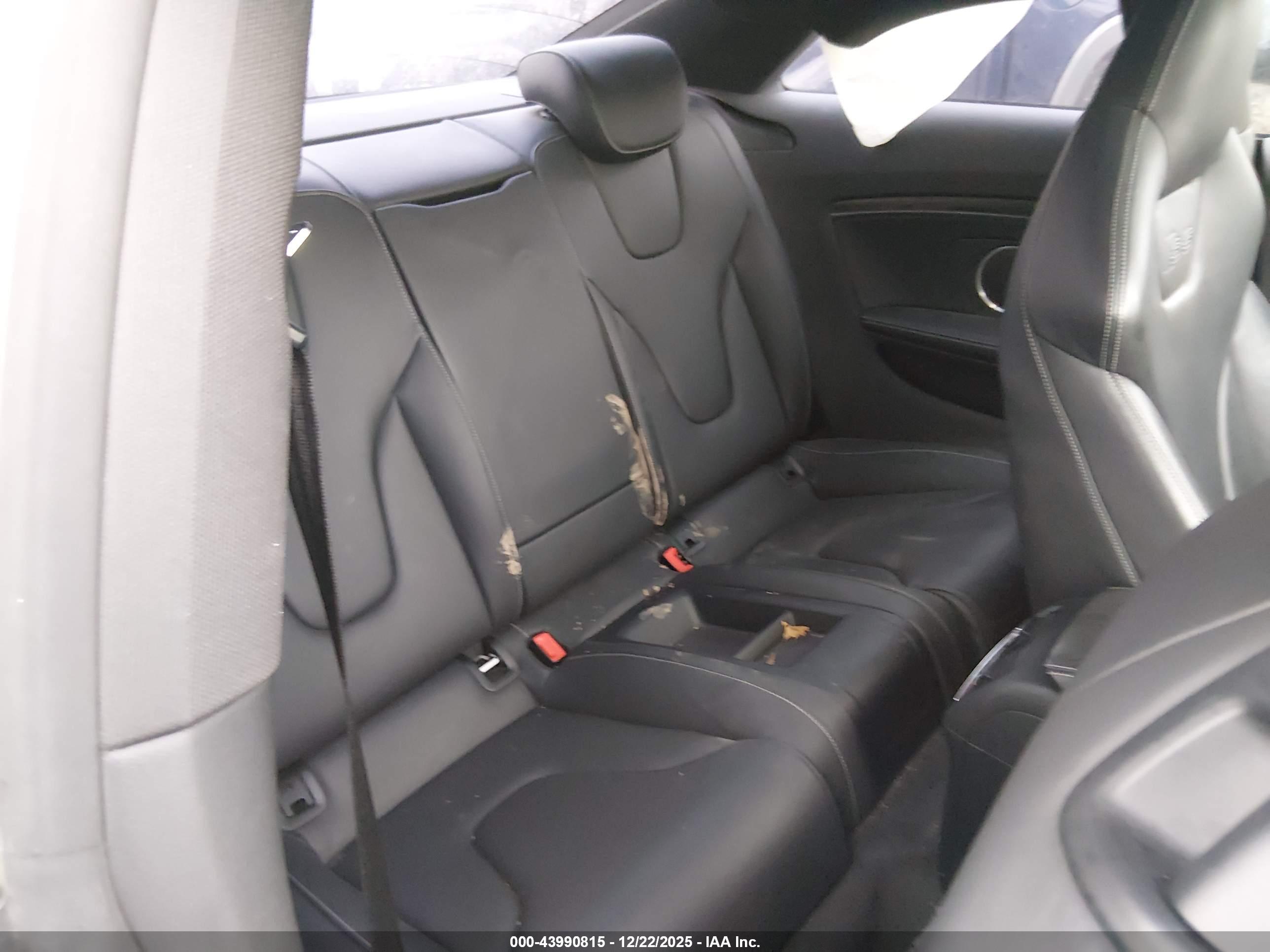 AUDI S5 image 8