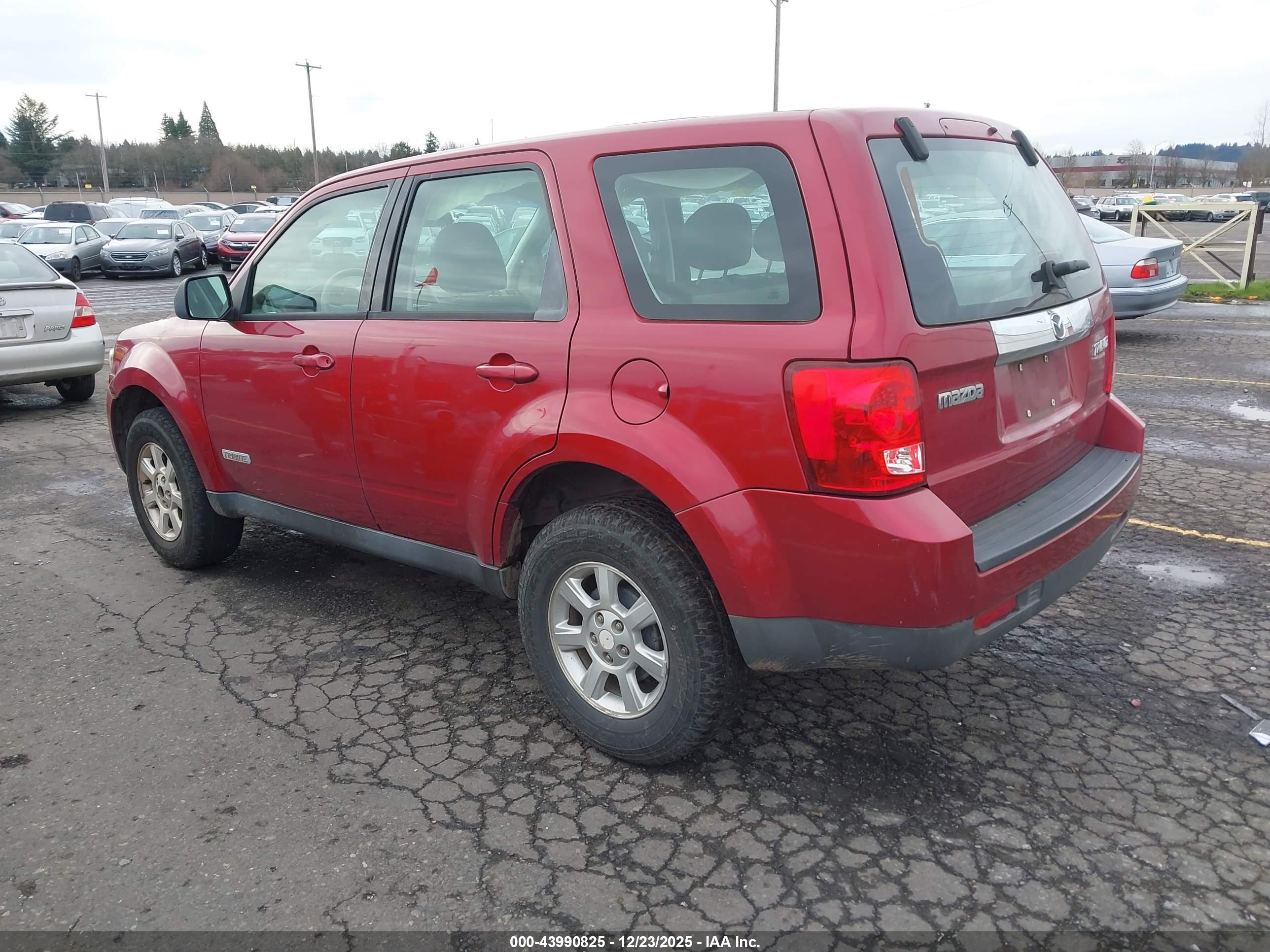 MAZDA TRIBUTE image 3