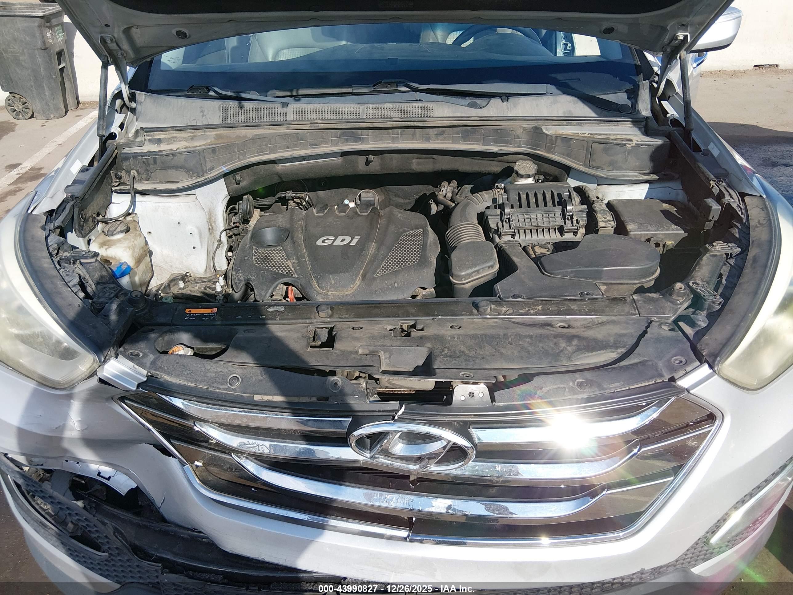 HYUNDAI SANTA image 10