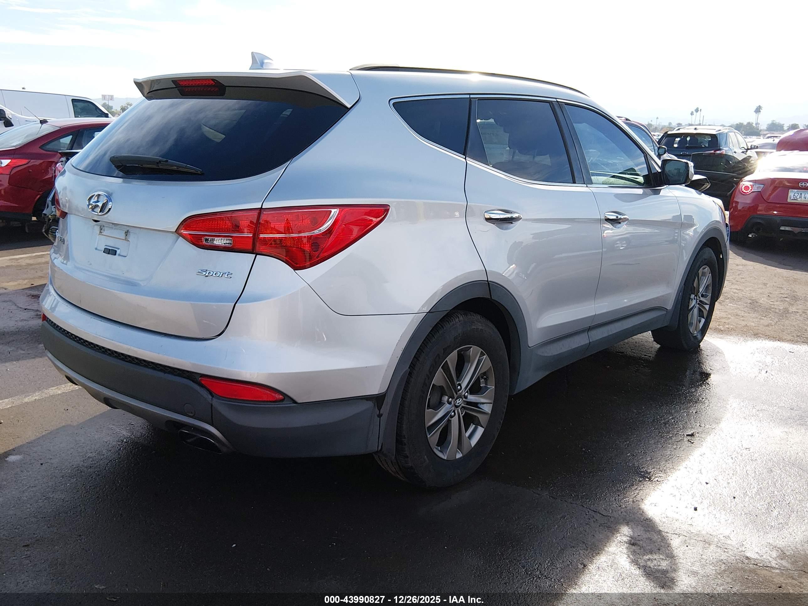 HYUNDAI SANTA image 4