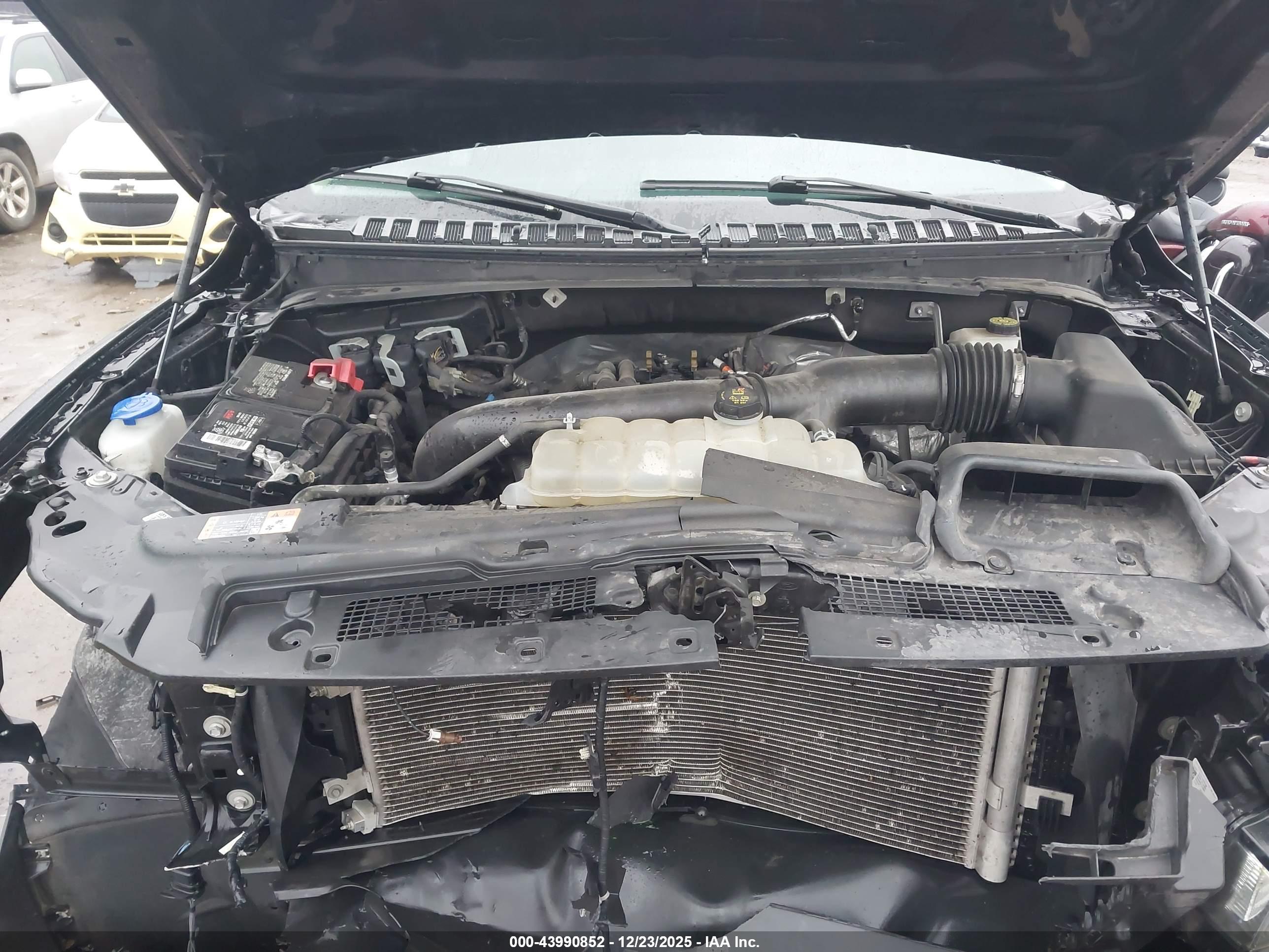FORD EXPEDITION image 10