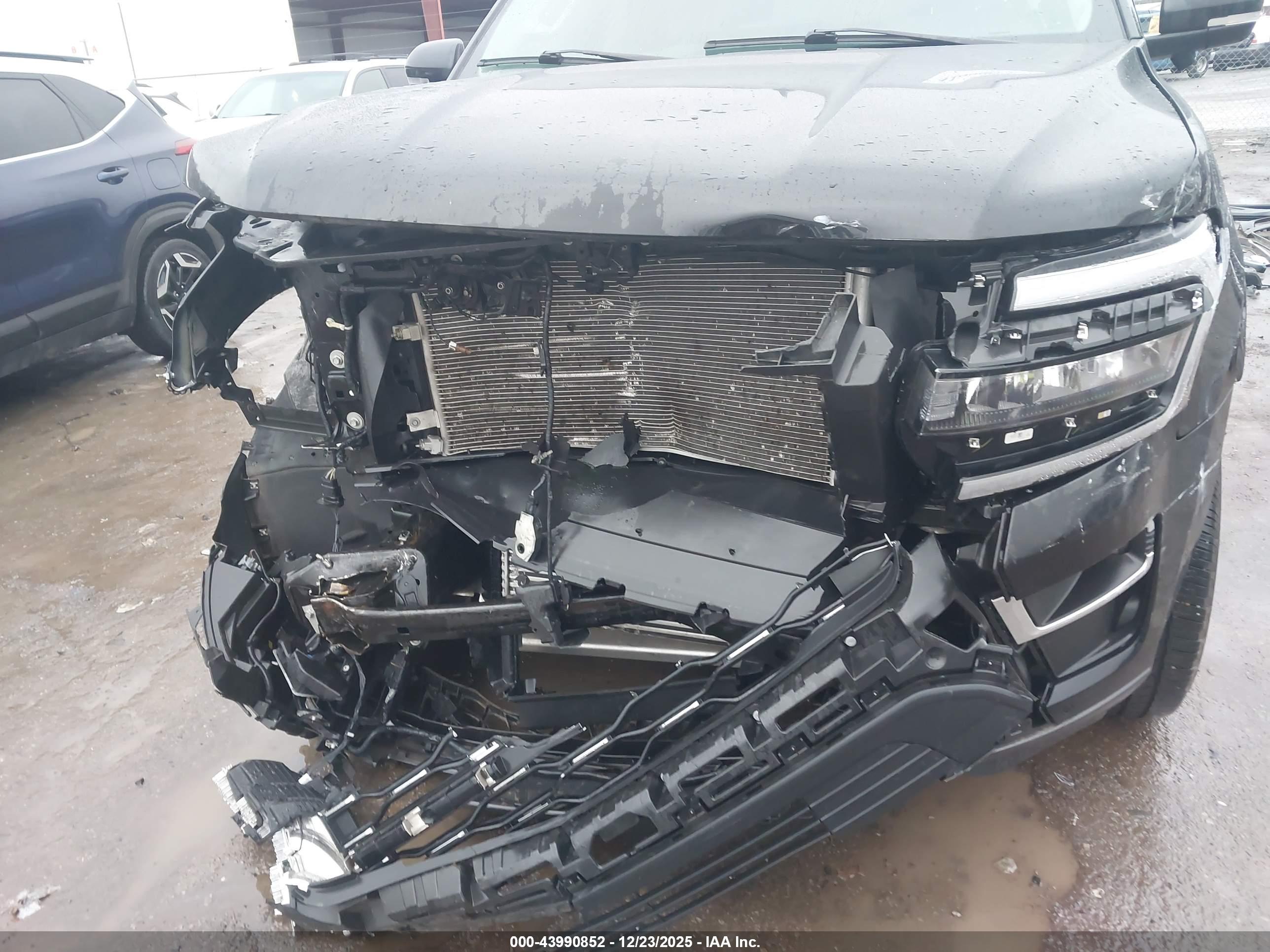 FORD EXPEDITION image 6