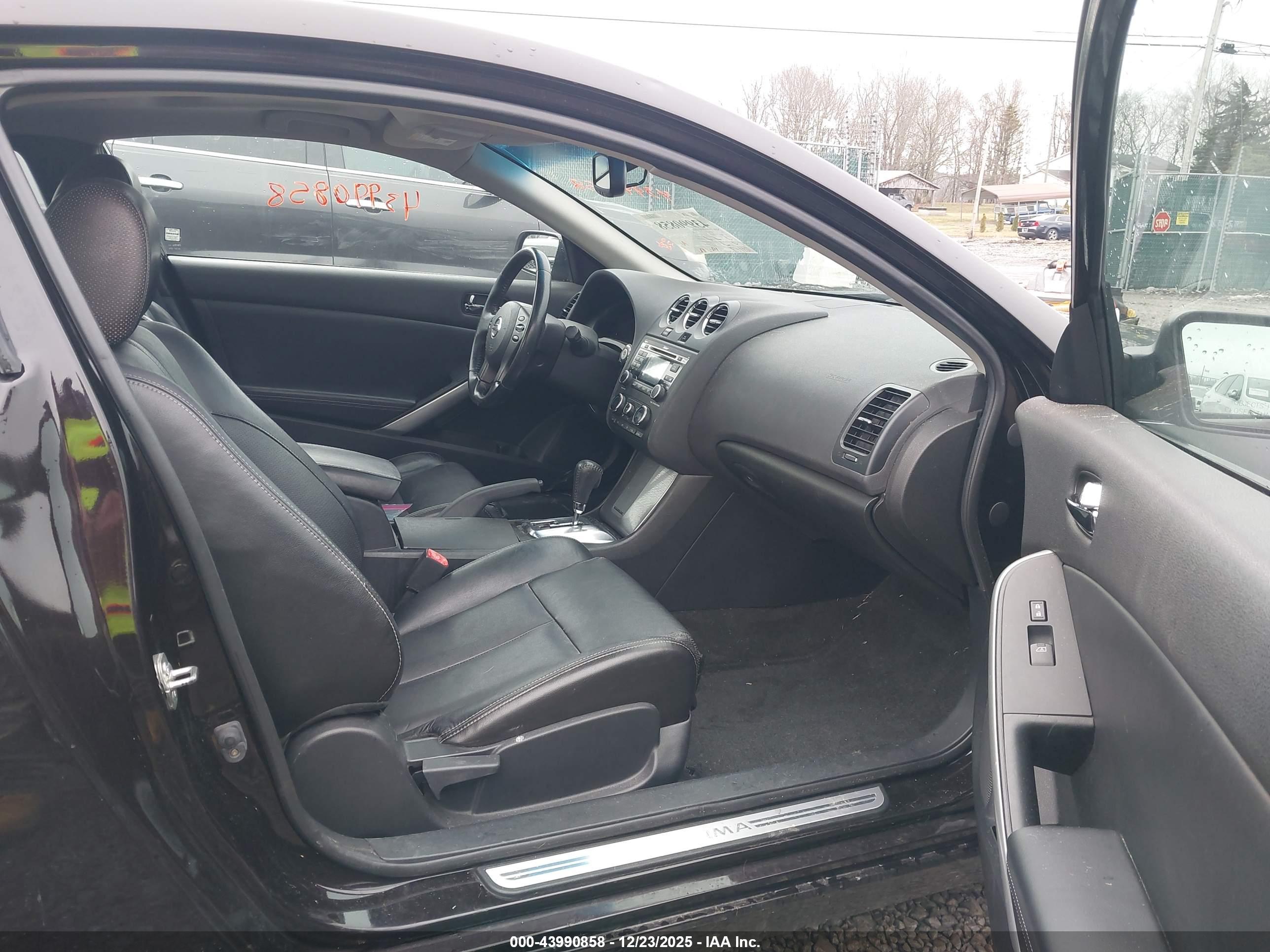 NISSAN ALTIMA image 5