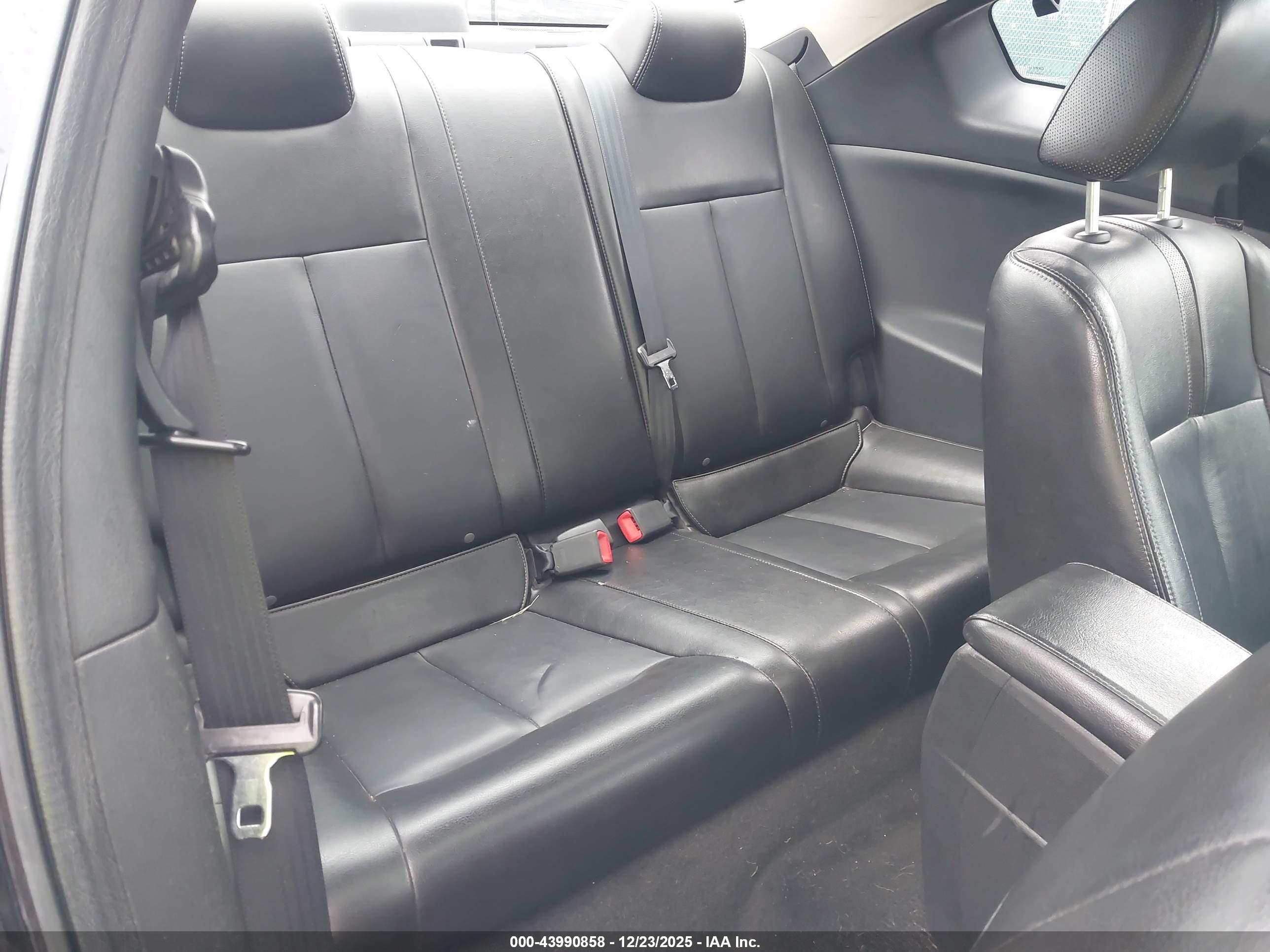 NISSAN ALTIMA image 8