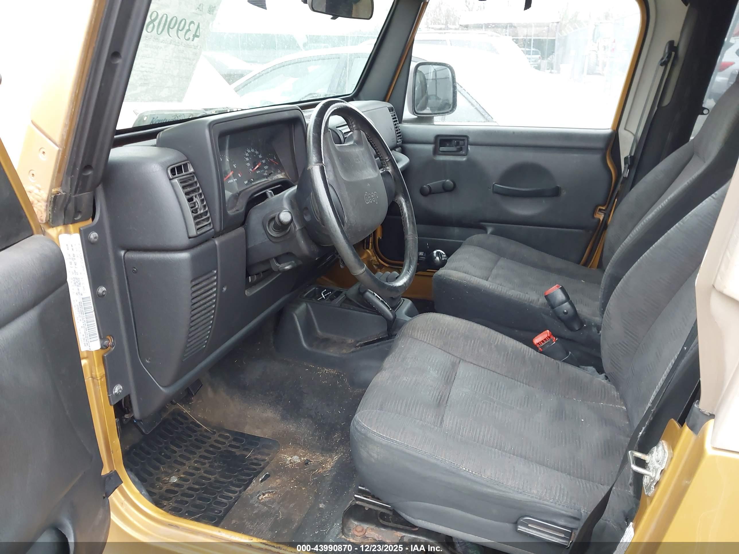 JEEP WRANGLER image 5